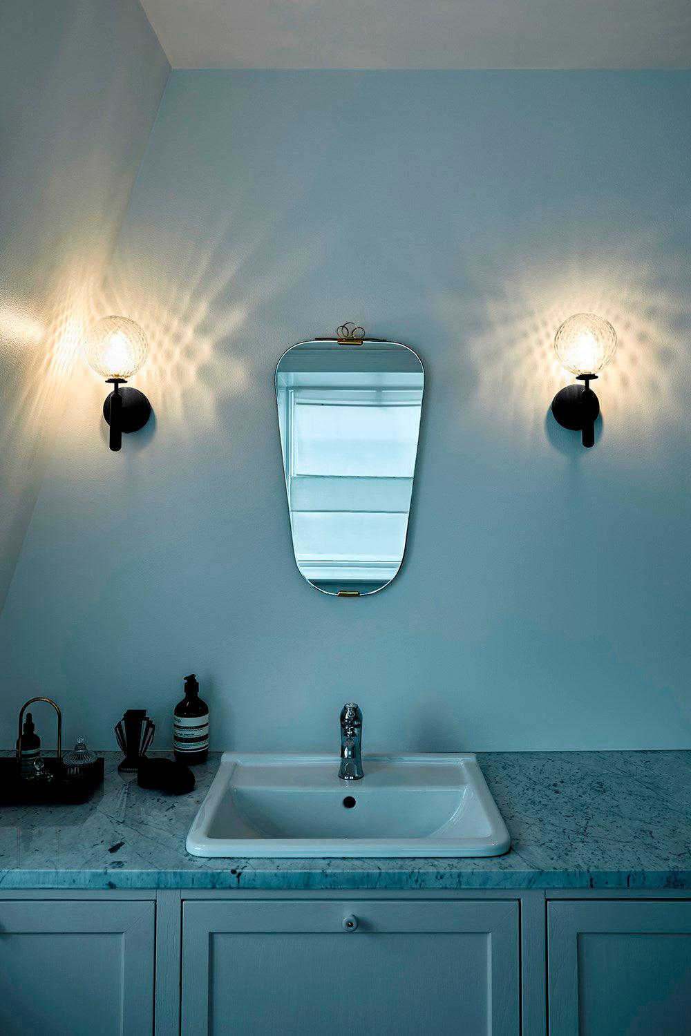 Lustra Wall Lamp Plug In Glass Globe Nordic - Neutralighting