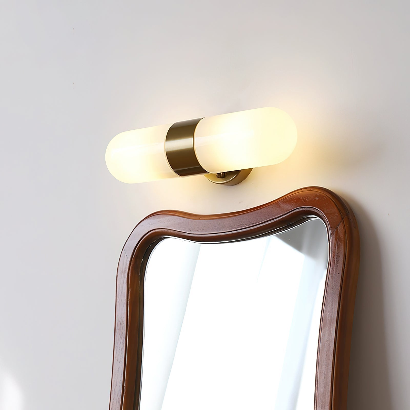 Lyra Applique Murale Moderne Minimaliste en Verre - Neutralighting