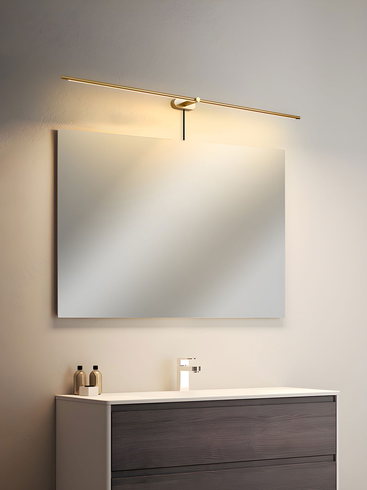 Lustra Wall Lamp Linear Plug-in - Neutralighting