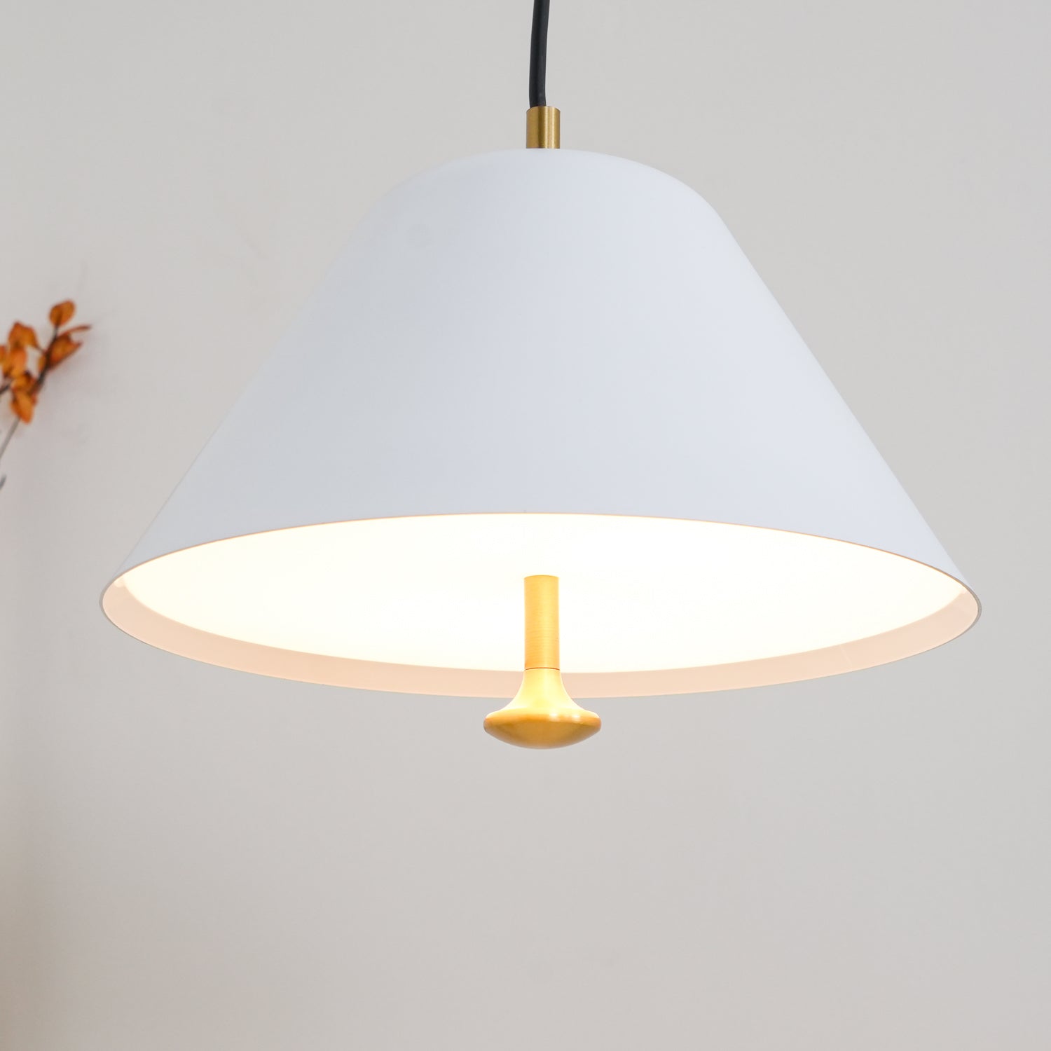Solara Pendant Lamp Bell Glass Brass Minimalist - Letslighting