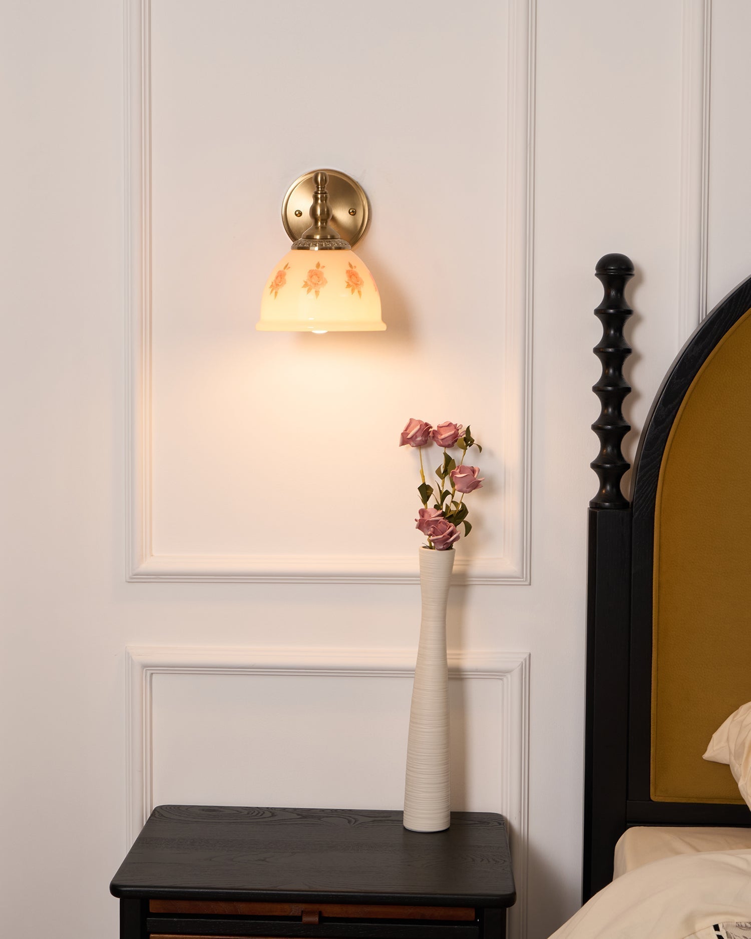 Mishya Applique Murale en Verre Floral - Neutralighting
