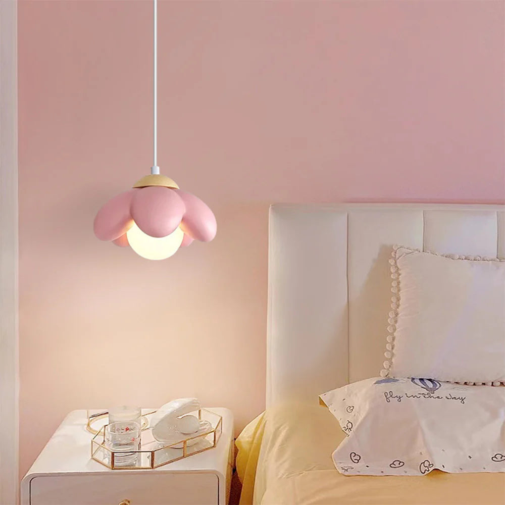 Valentina Moderne Minimaliste Fleurs LED Suspension Chambre à Coucher - Neutralighting