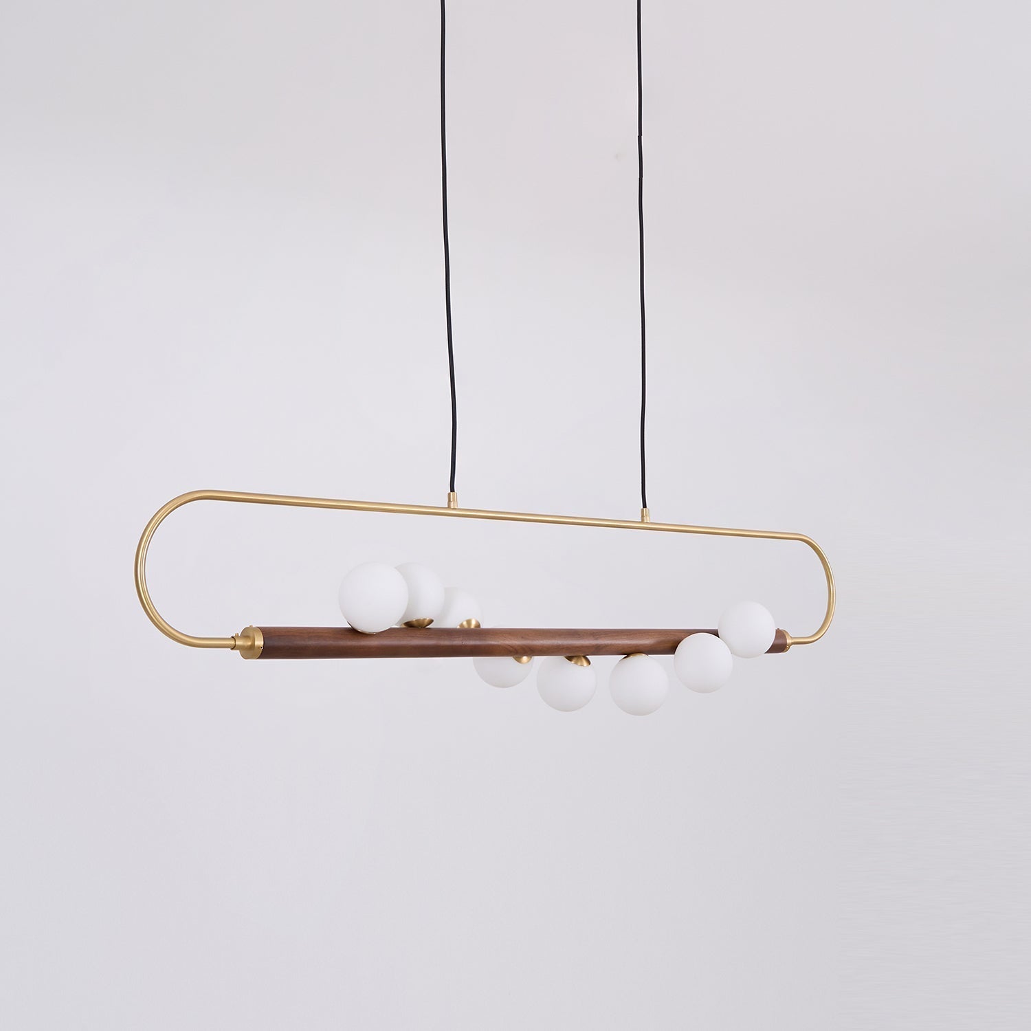 Ardin Chandelier Moderne en Noyer et Laiton - Neutralighting