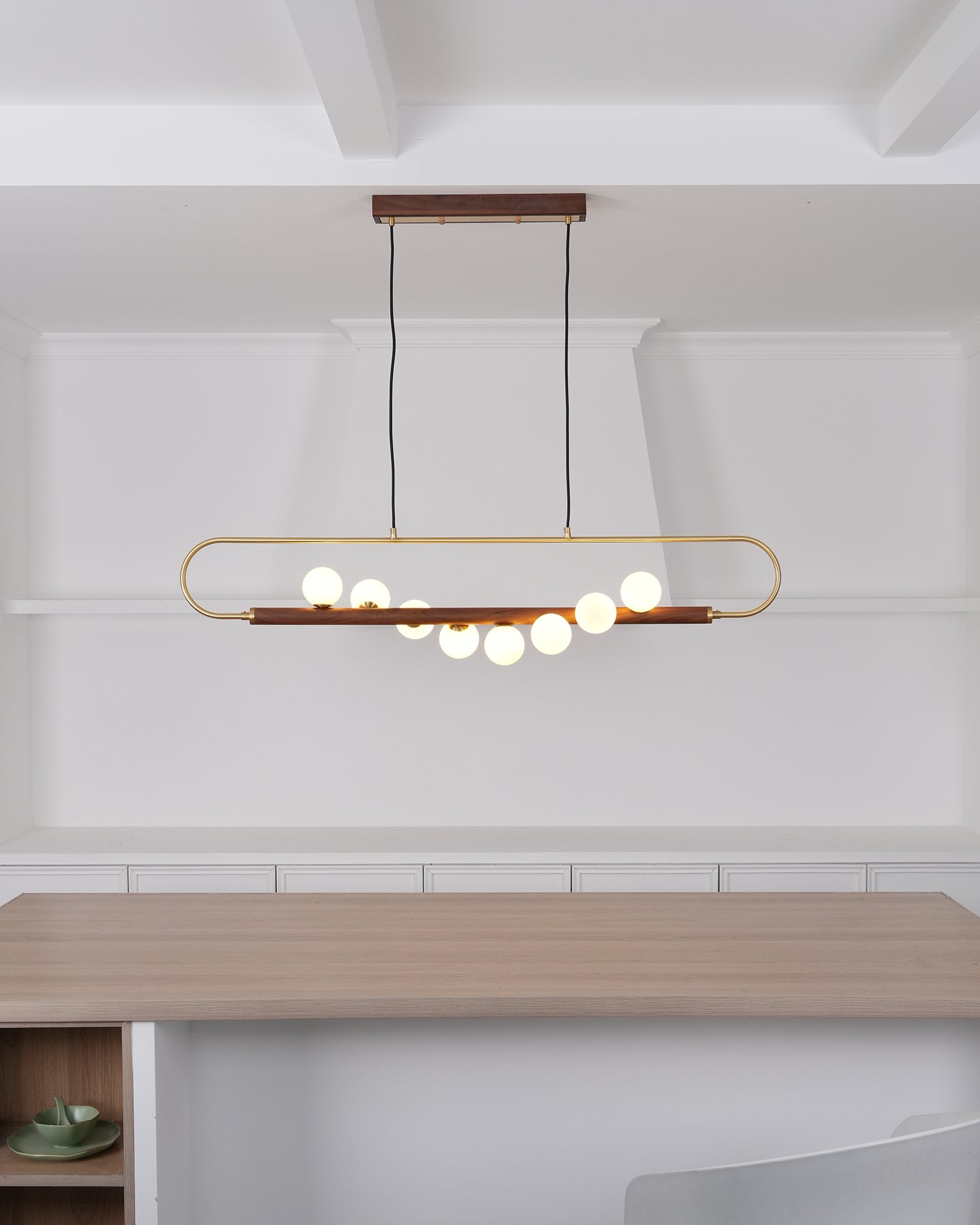 Ardin Chandelier Moderne en Noyer et Laiton - Neutralighting