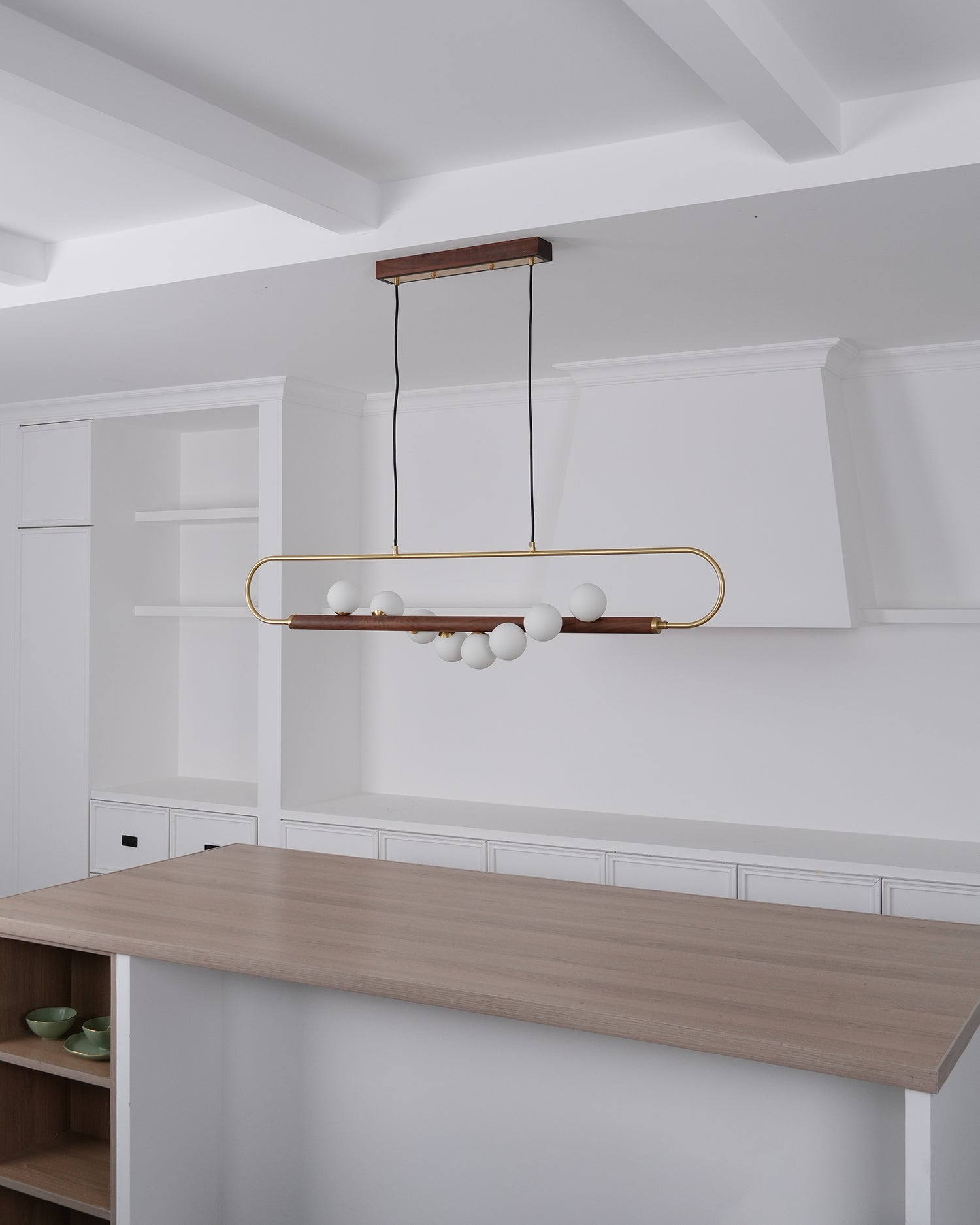 Ardin Chandelier Moderne en Noyer et Laiton - Neutralighting
