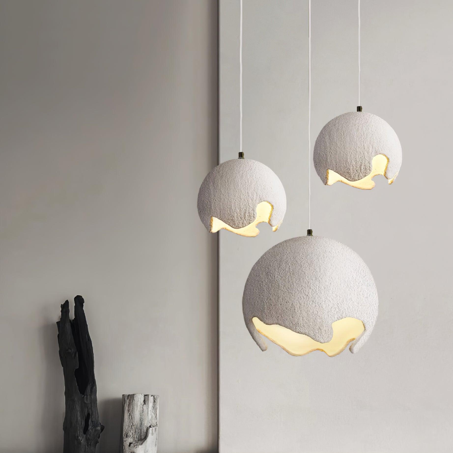 Moon Suspension Crater en Résine Curvilinéaire Minimaliste - Neutralighting