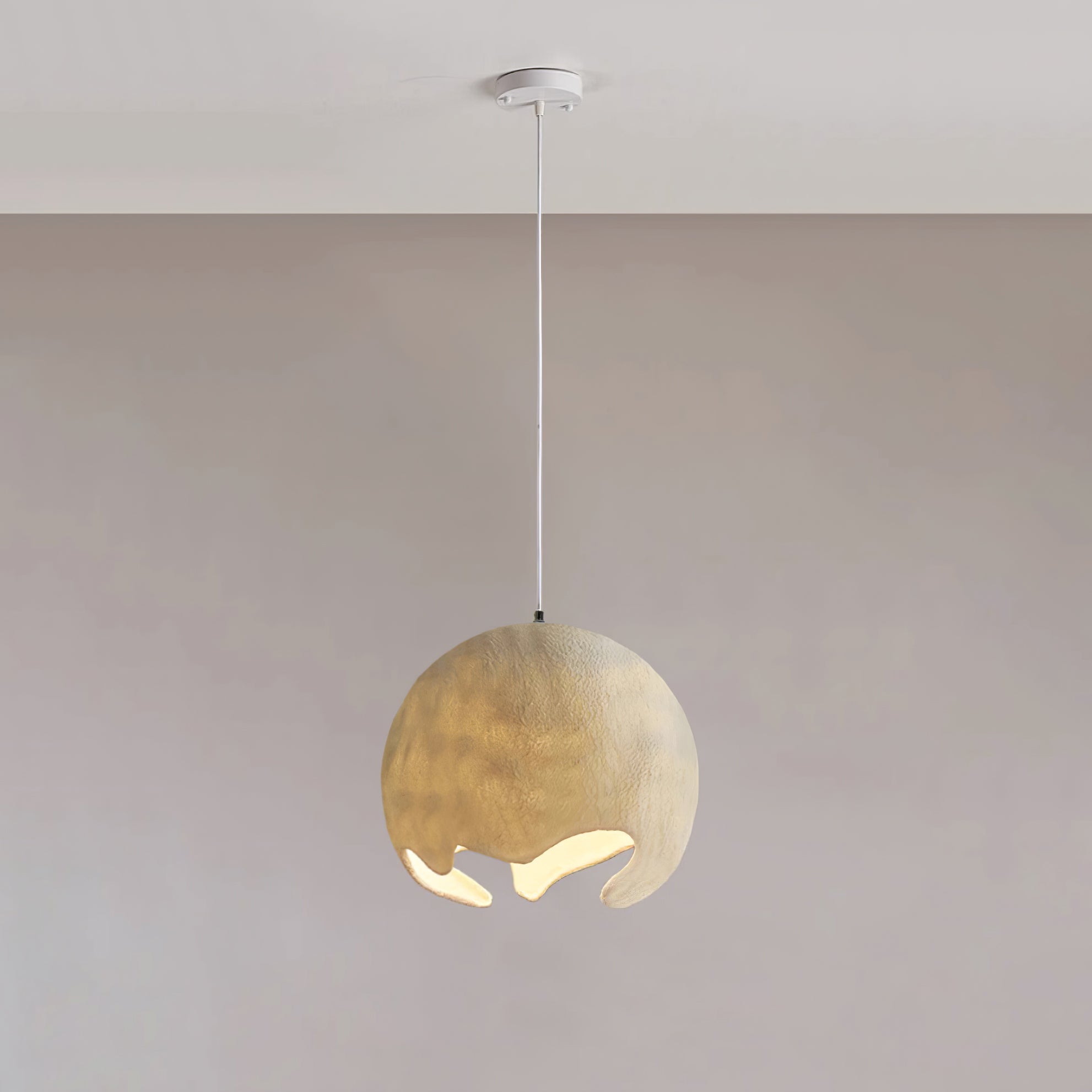 Moon Suspension Crater en Résine Curvilinéaire Minimaliste - Neutralighting