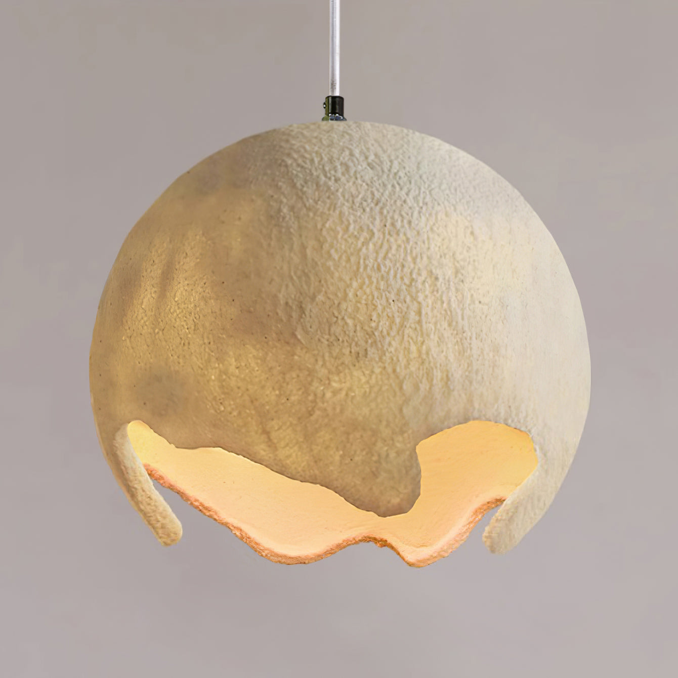 Moon Suspension Crater en Résine Curvilinéaire Minimaliste - Neutralighting