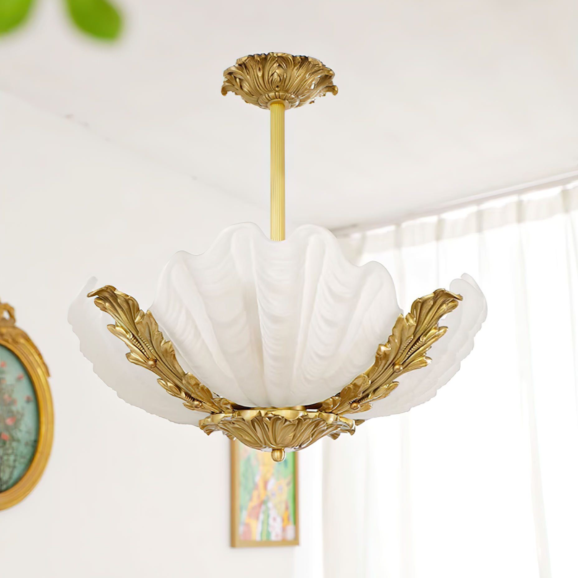 Lampe Pendante Coquille Murano Rose avec Barre Laiton Baroque Flair Artistique - Neutralighting