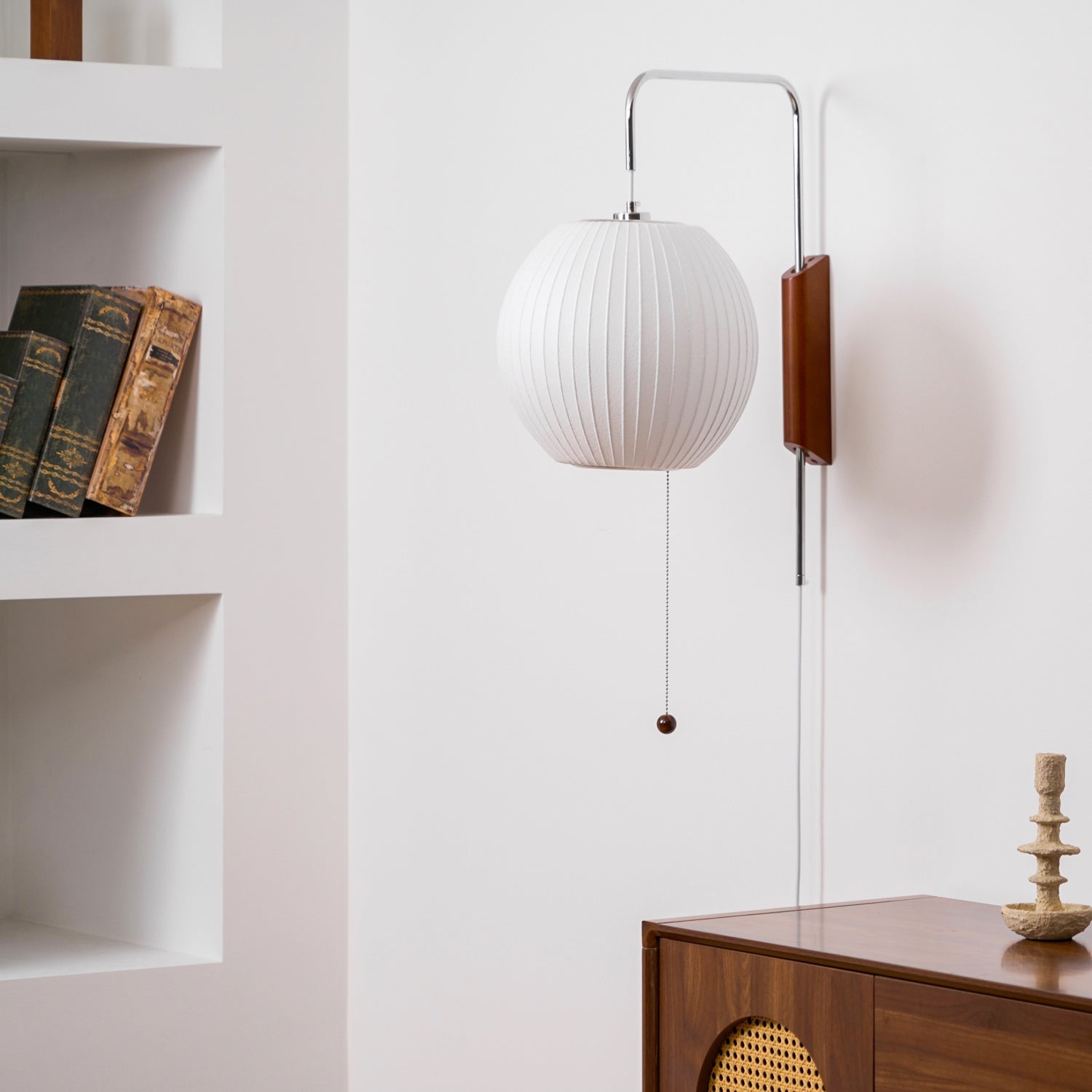 Lustra Wall Sconce Walnut Ball - Neutralighting