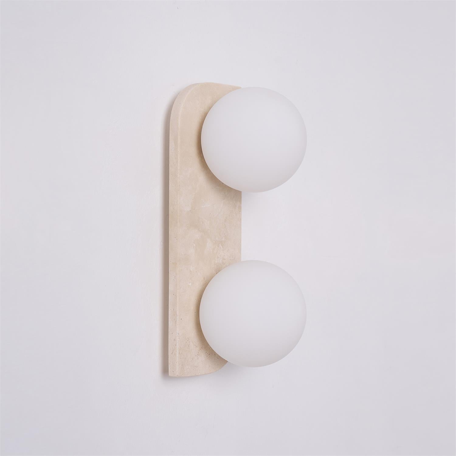 Zophaor Minimalist Travertine Plug-In Wall Light - Neutralighting