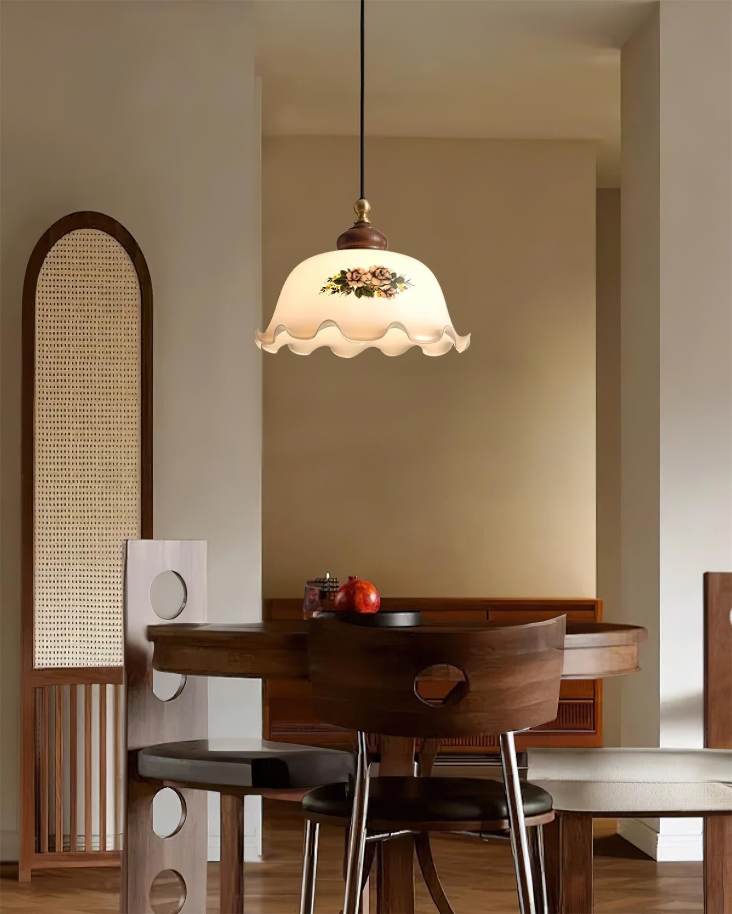 Belvia Vintage Floral Glass Pendant Light - Letslighting