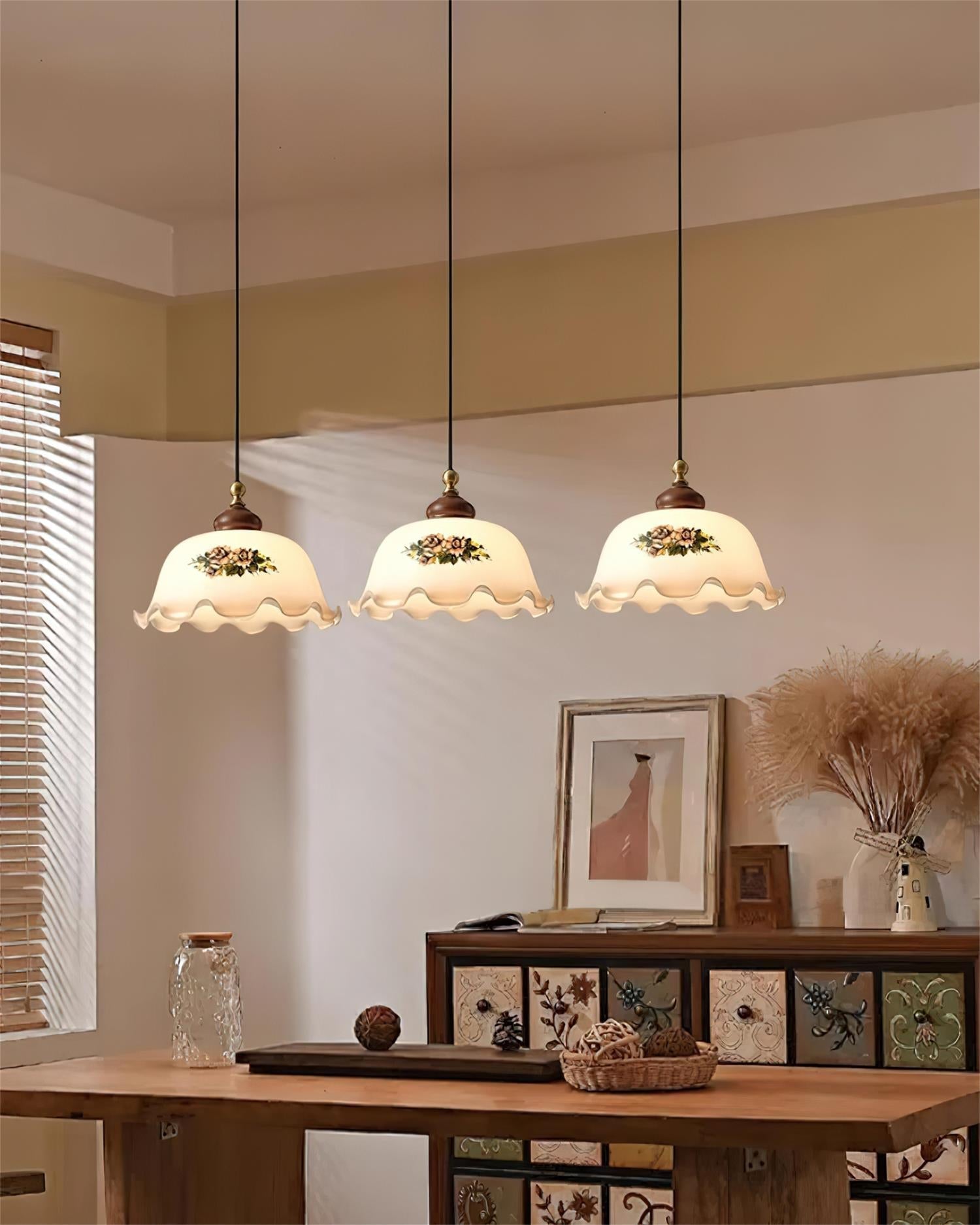 Belvia Vintage Floral Glass Pendant Light - Letslighting