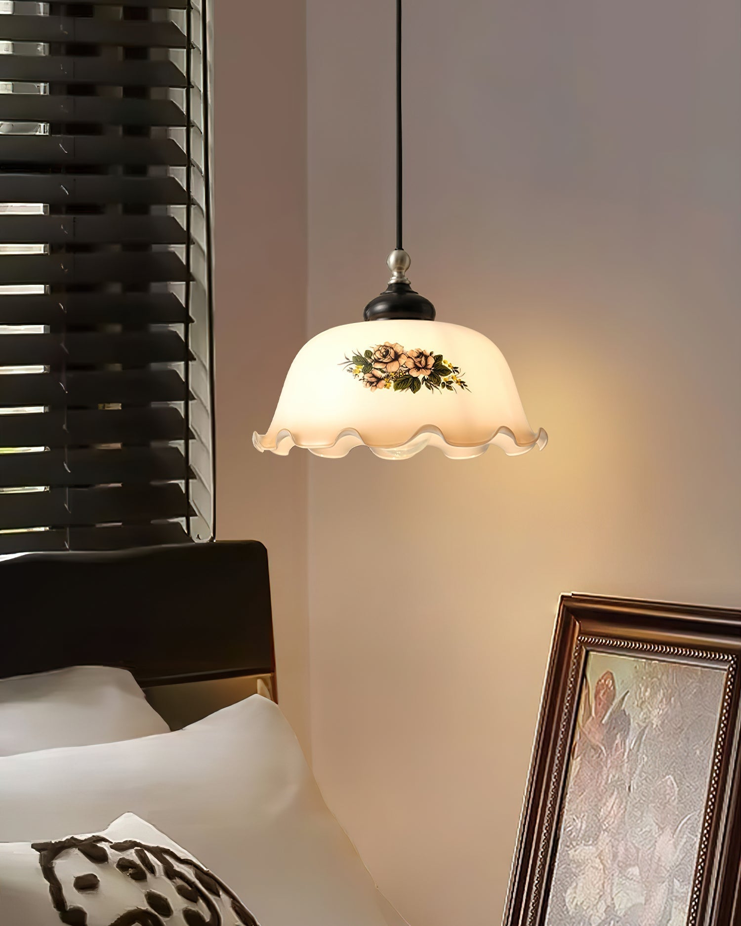 Belvia Vintage Floral Glass Pendant Light - Letslighting