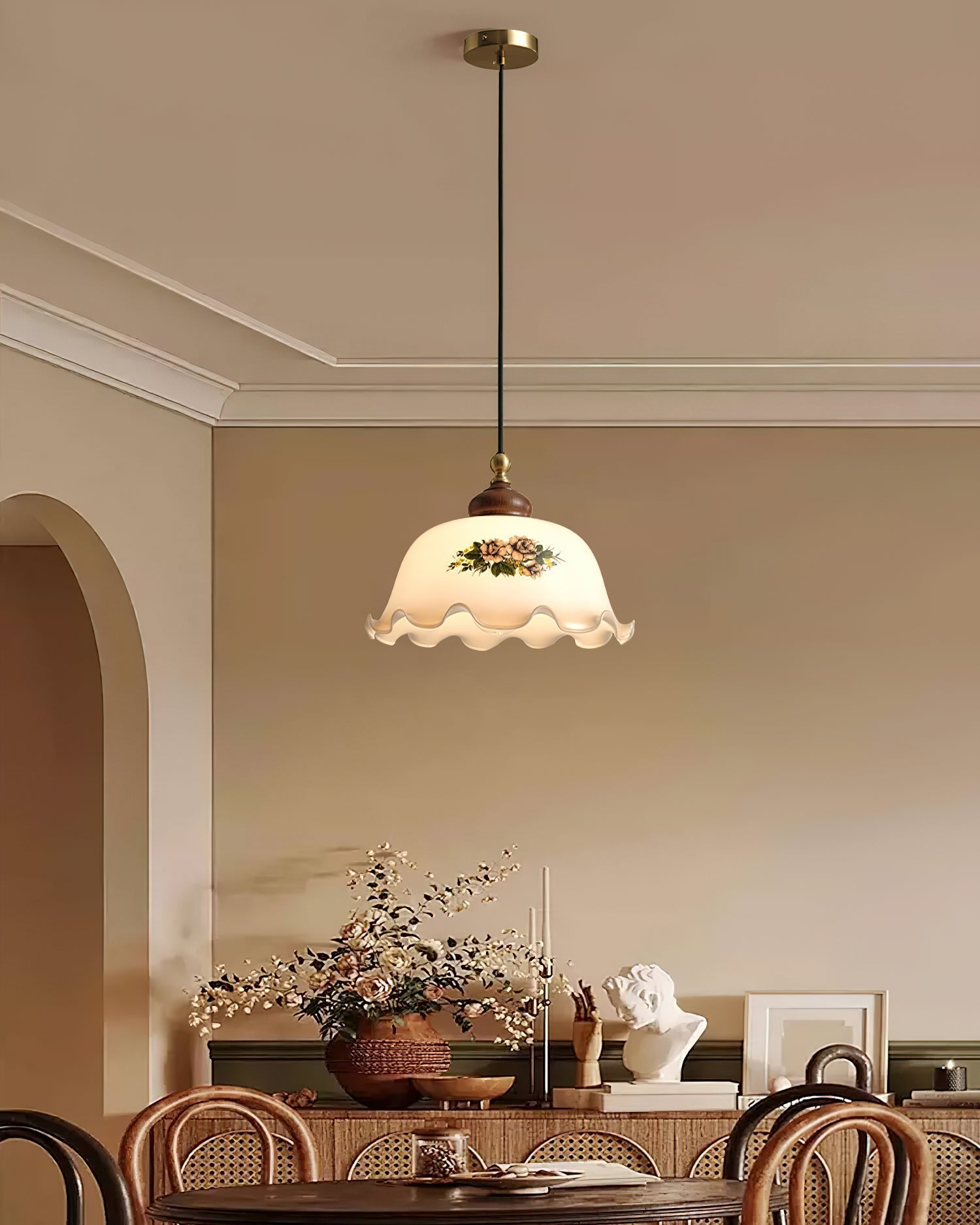 Belvia Vintage Floral Glass Pendant Light - Letslighting