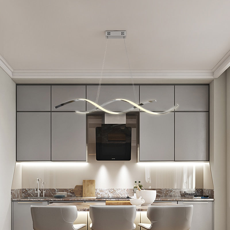 Arisha Suspension LED linéaire ondulée moderne pour la salle - Neutralighting