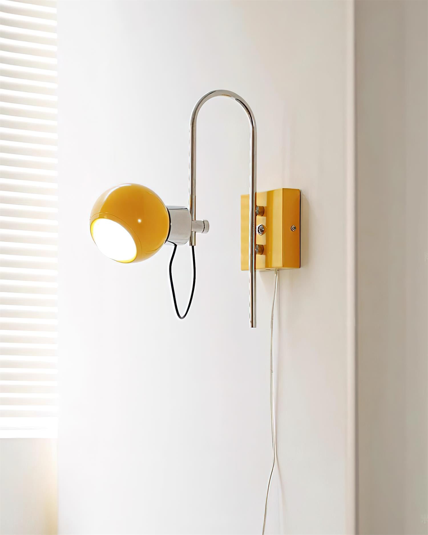 Nova Dot Lampe Murale Rétro-Futuriste - Neutralighting