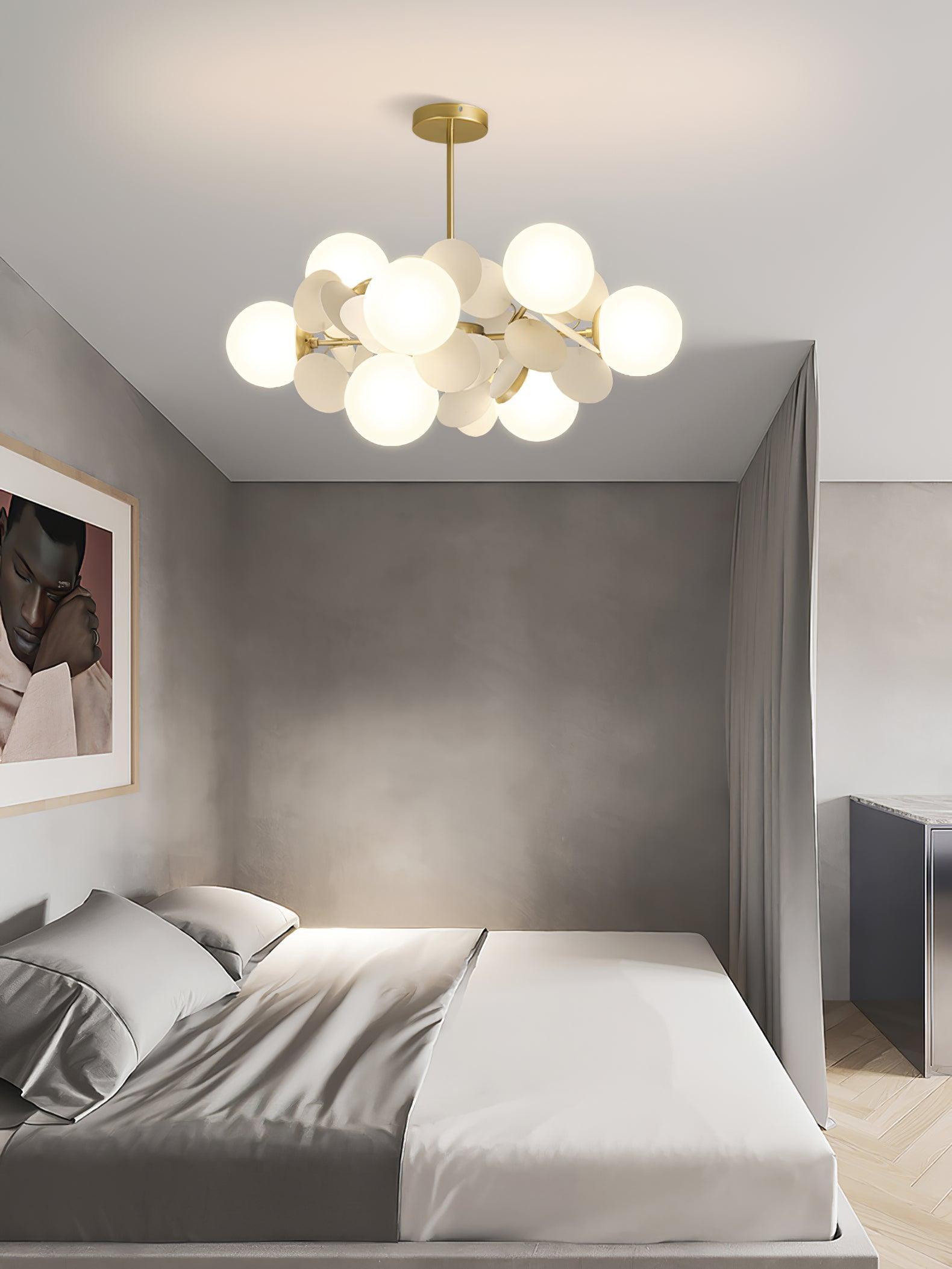 Lustra Chandelier Arbre Blanc Cassé à Huit Abat-jours Ouverts - Neutralighting