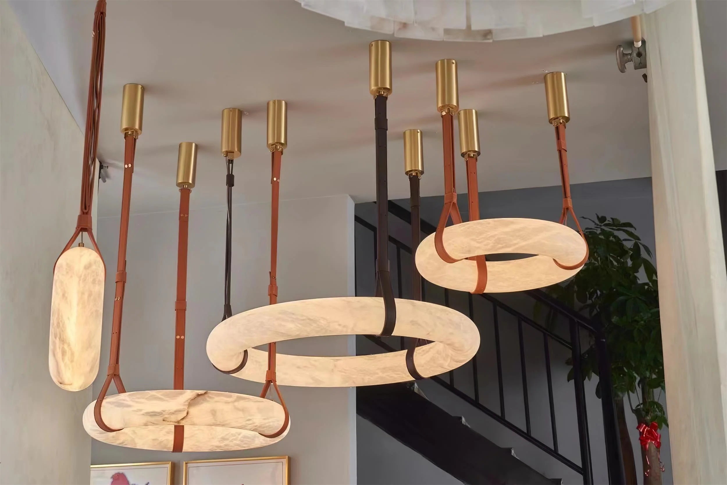 Culiris Modern Minimalist Brown Alabaster Chandelier - Lamp Copper