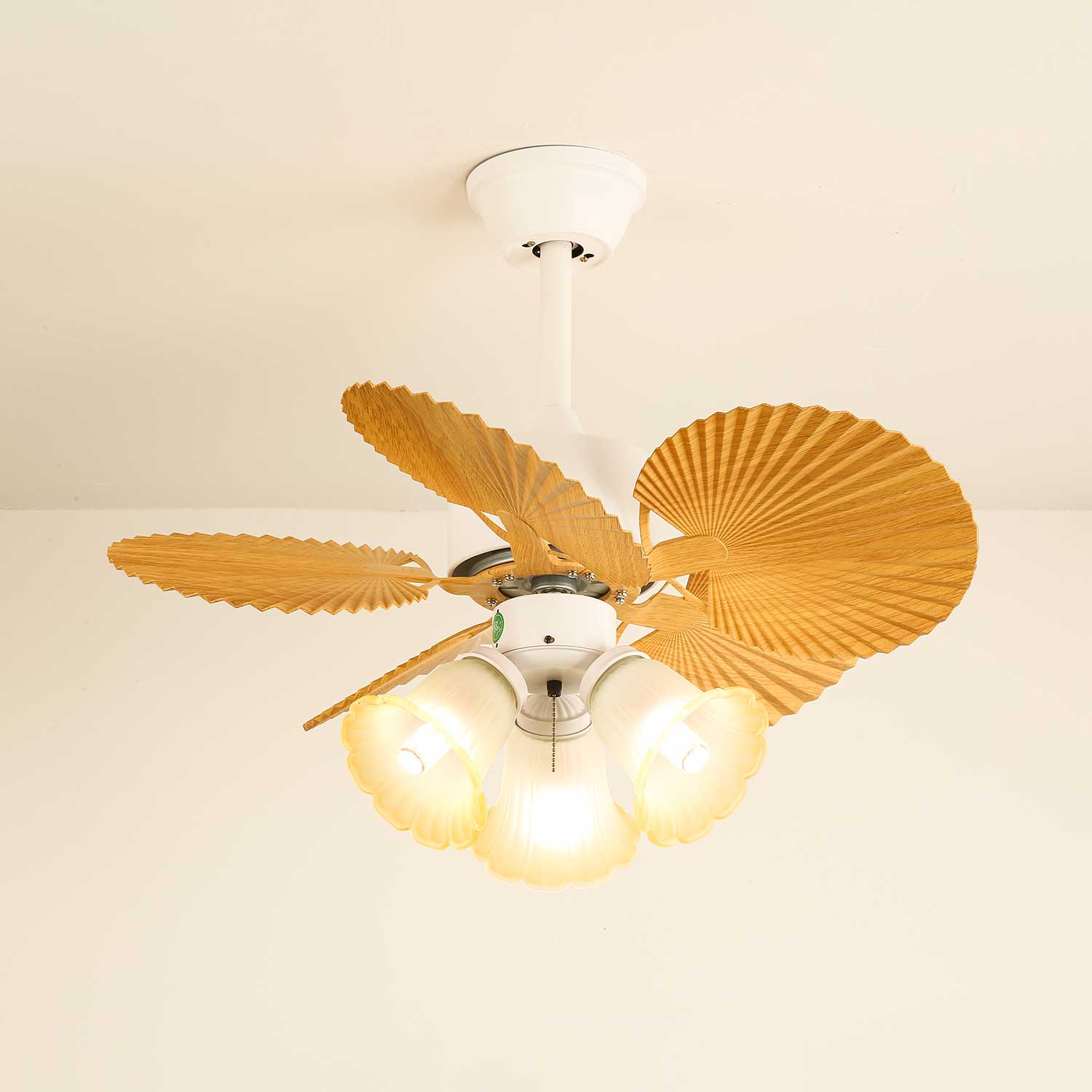 Ventilateur de plafond Aurelia installé au plafond