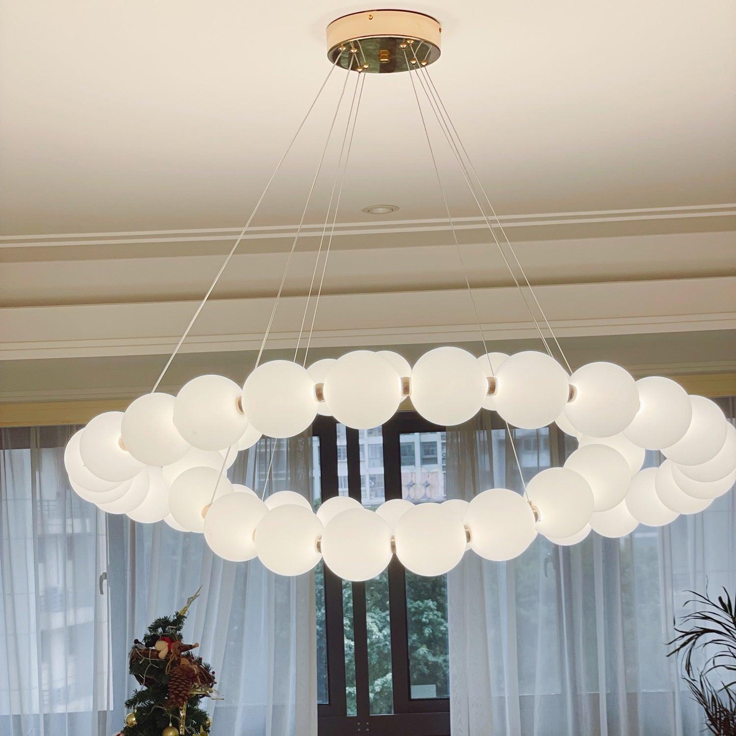 Petal Chandelier Collier de Perles Luxueux - Neutralighting