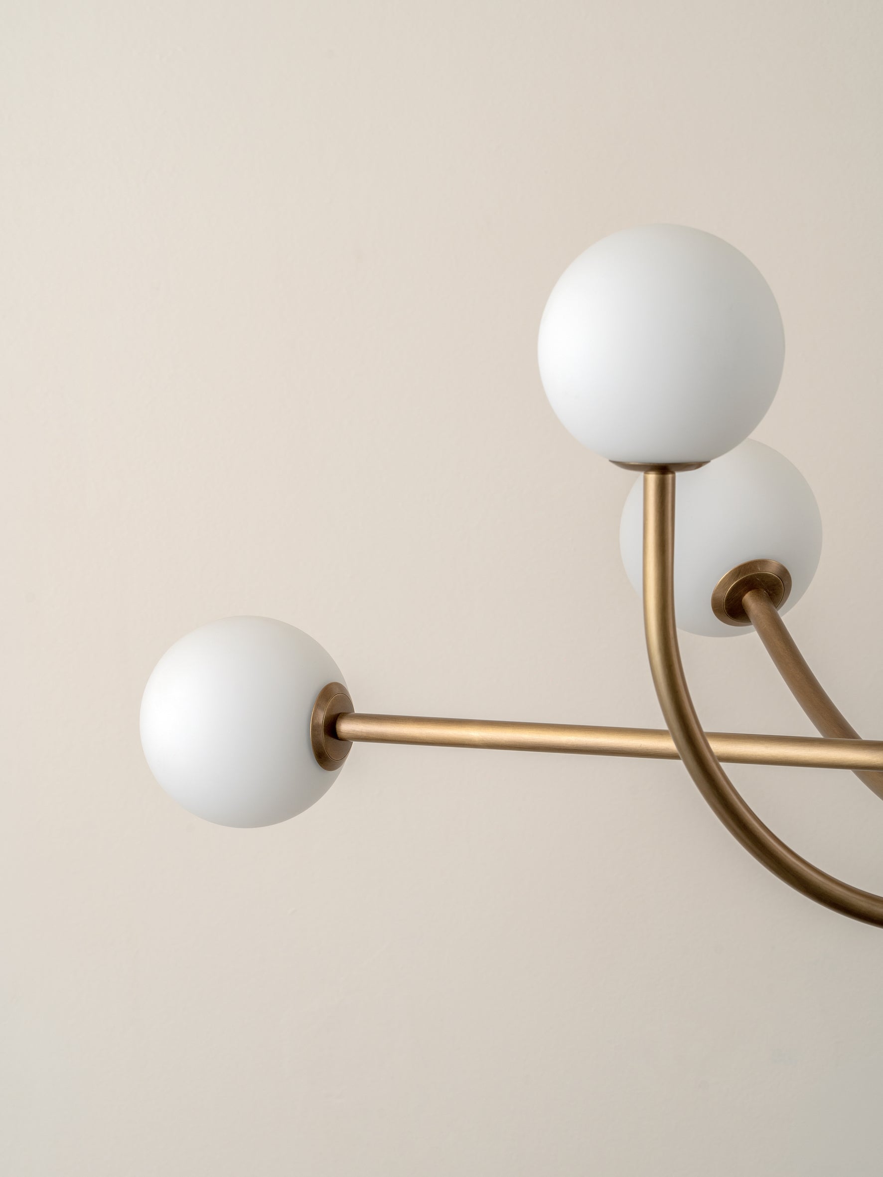 Ilvelia Modern Minimalist Brass Glass Chandelier - Lamp Copper