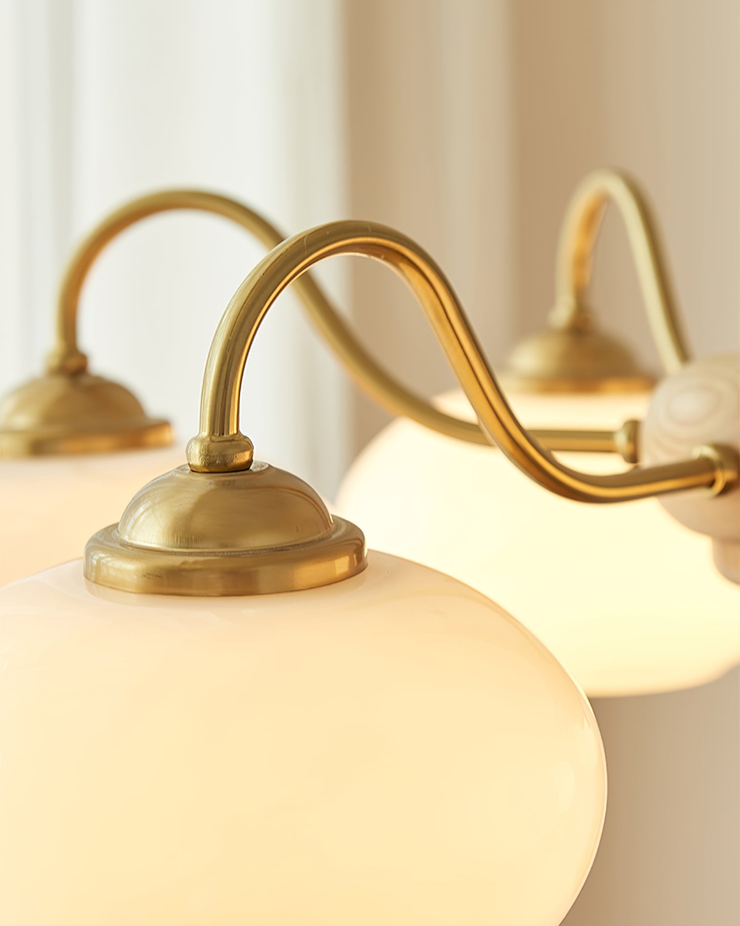 Elmiror Premium Nordic Art Wood Glass Chandelier - Neutralighting