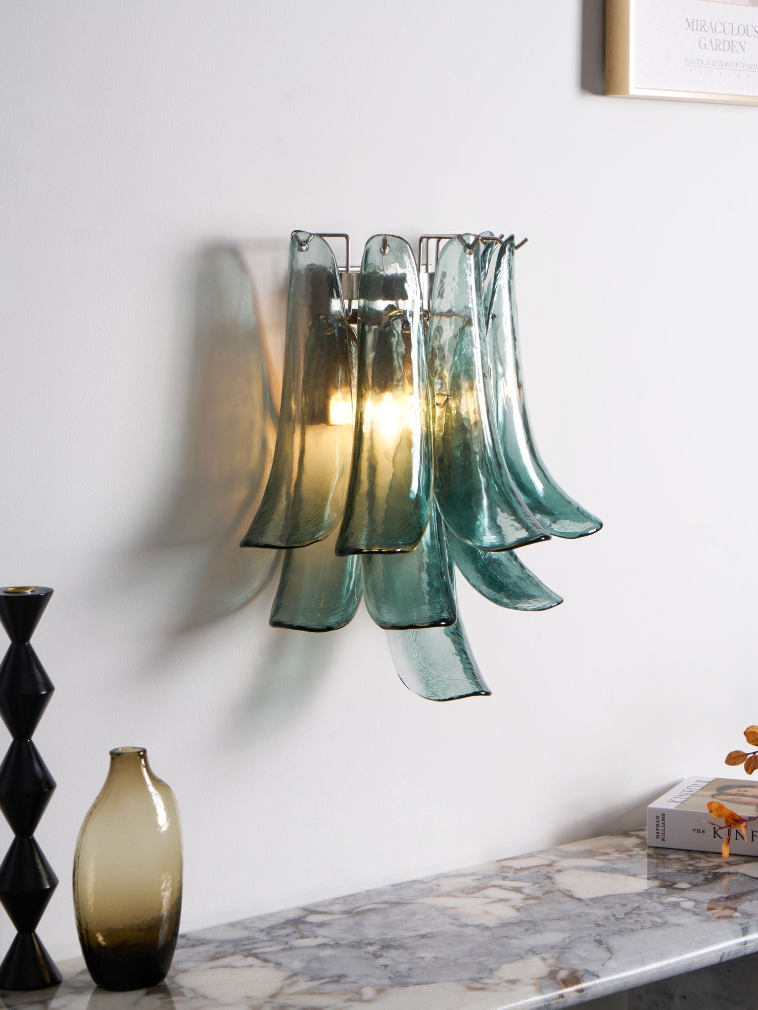 Aurora Wall Light Petal Shaped Glass Vintage Artistic - Letslighting