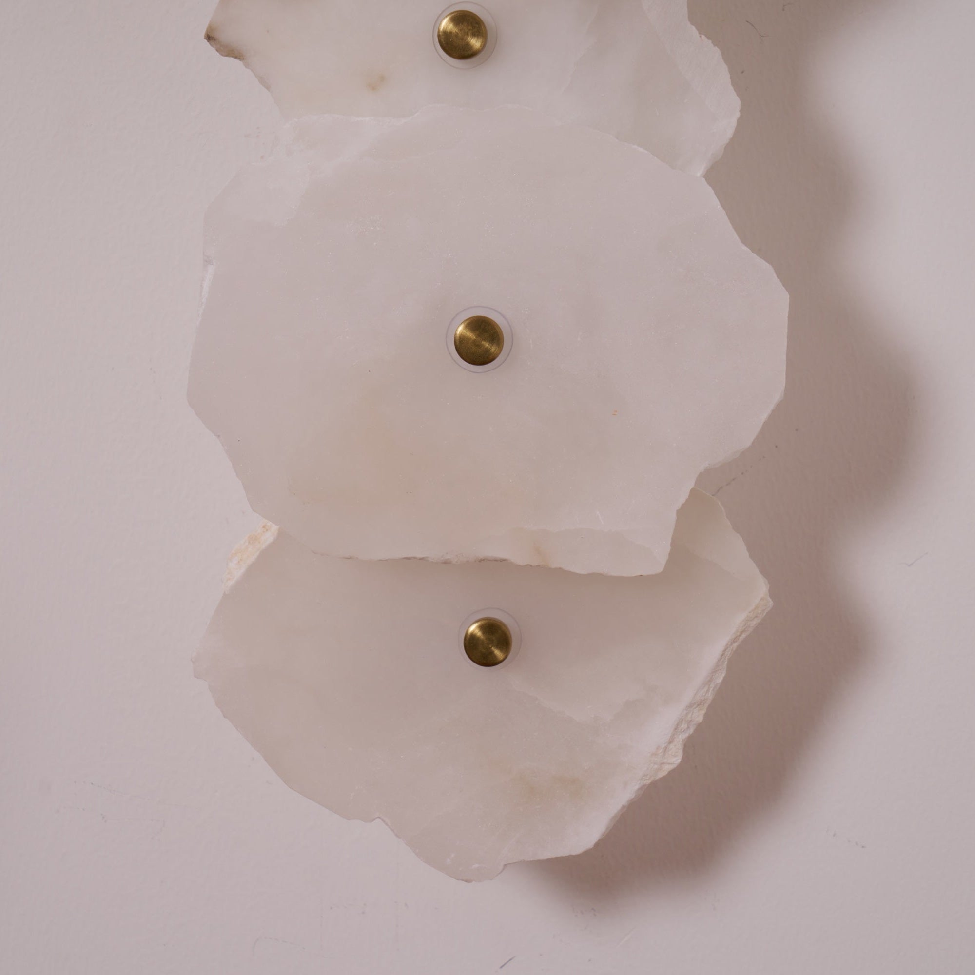 Cevra Applique Murale Fleur en Albâtre