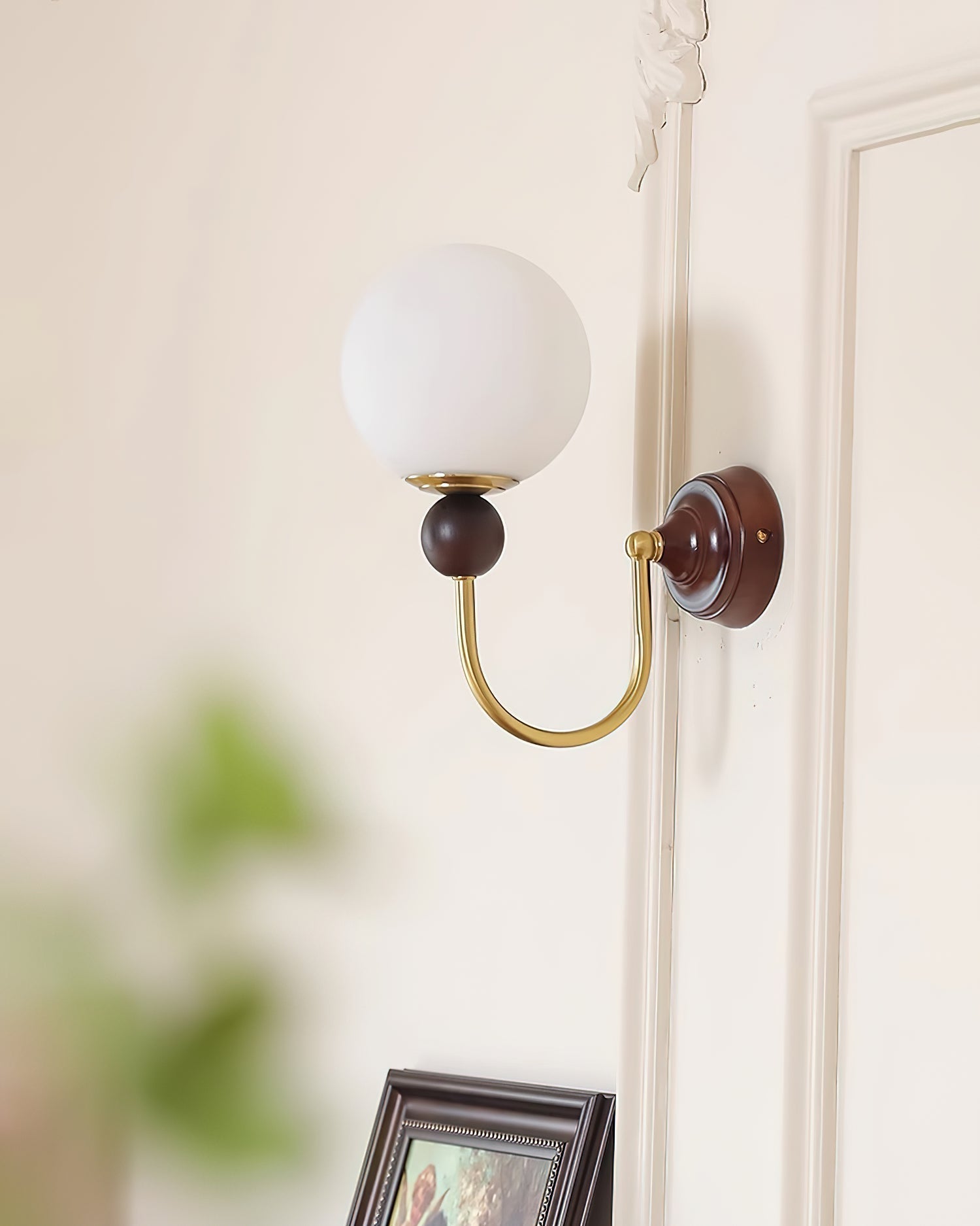 Pittock Wall Lamp Globe - Letslighting