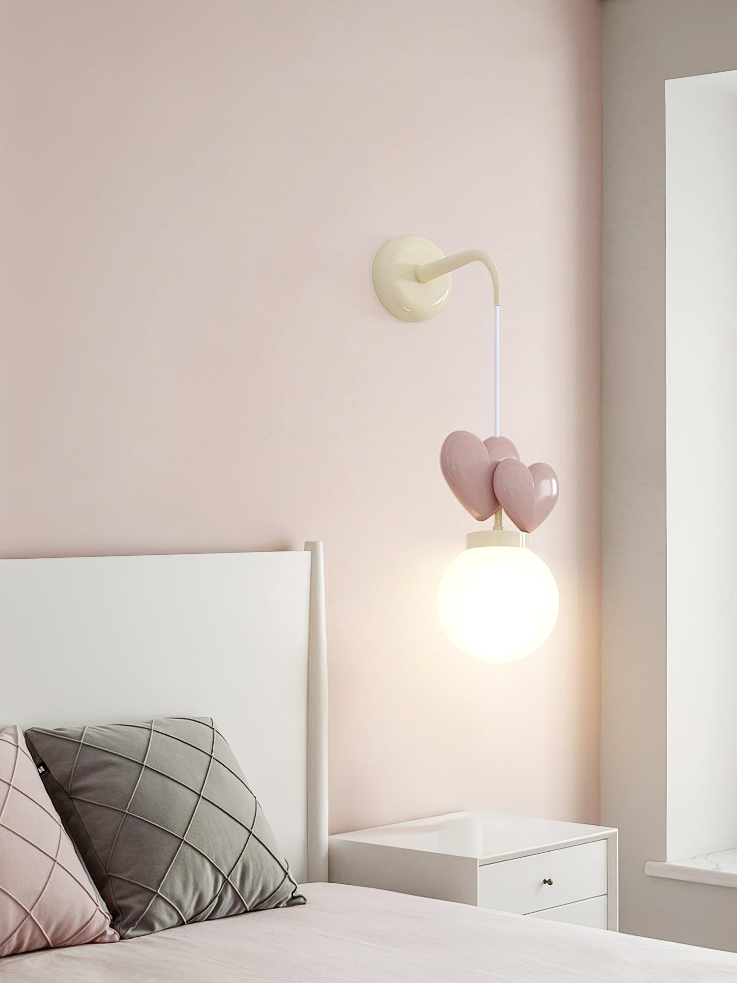 Riva Applique Murale Résine Cœur Verre - Neutralighting