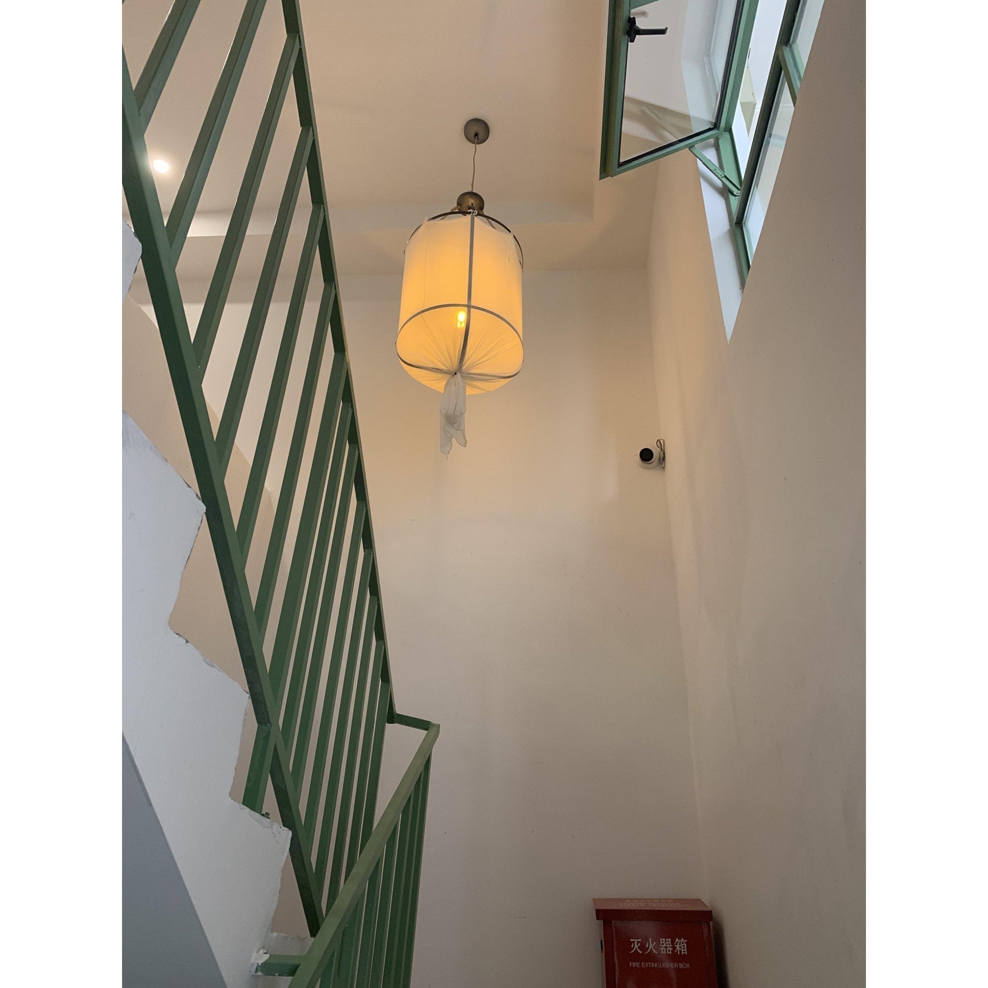 Erina Chandelier Moderne en Lin et Métal - Neutralighting