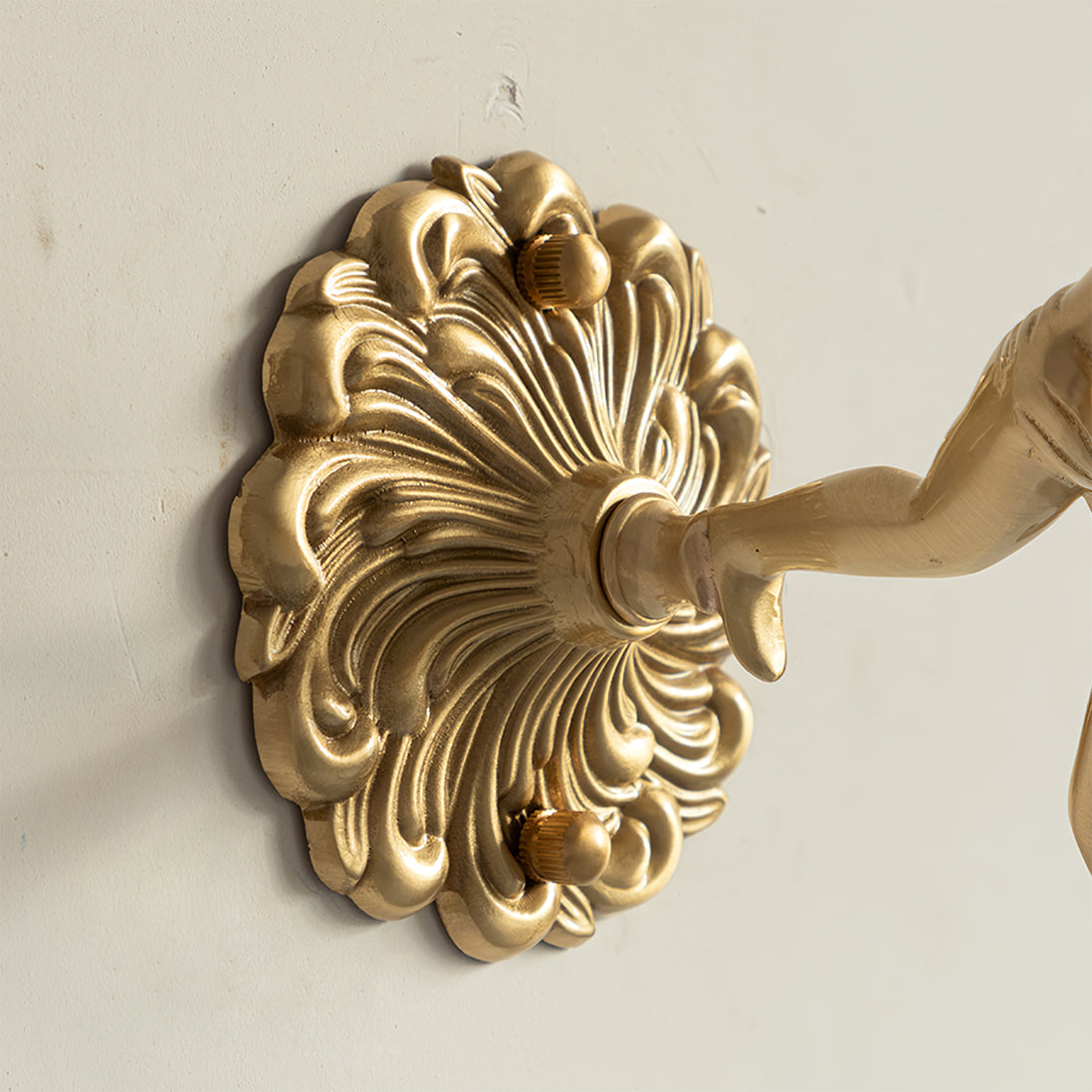 Arque Applique Murale Rose en Verre - Neutralighting