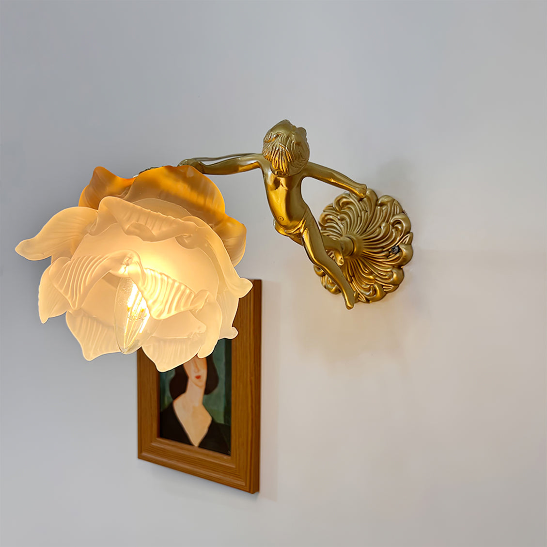 Arque Applique Murale Rose en Verre - Neutralighting