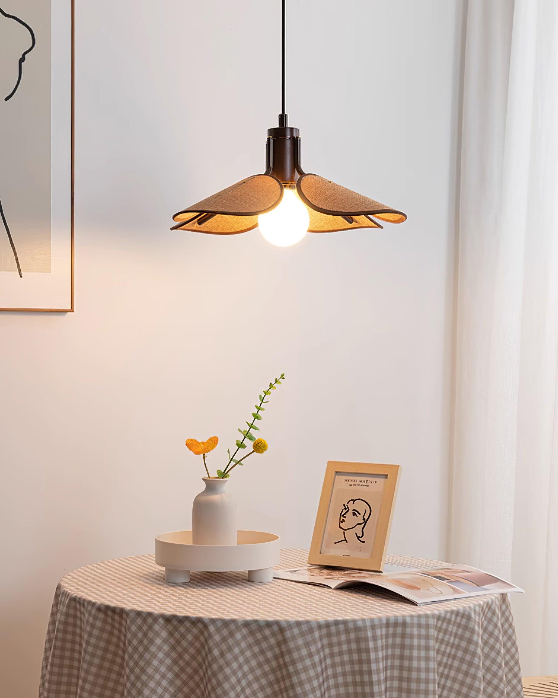 Callie Lampe Suspendue Rattan Tissé à la Main Organique - Neutralighting