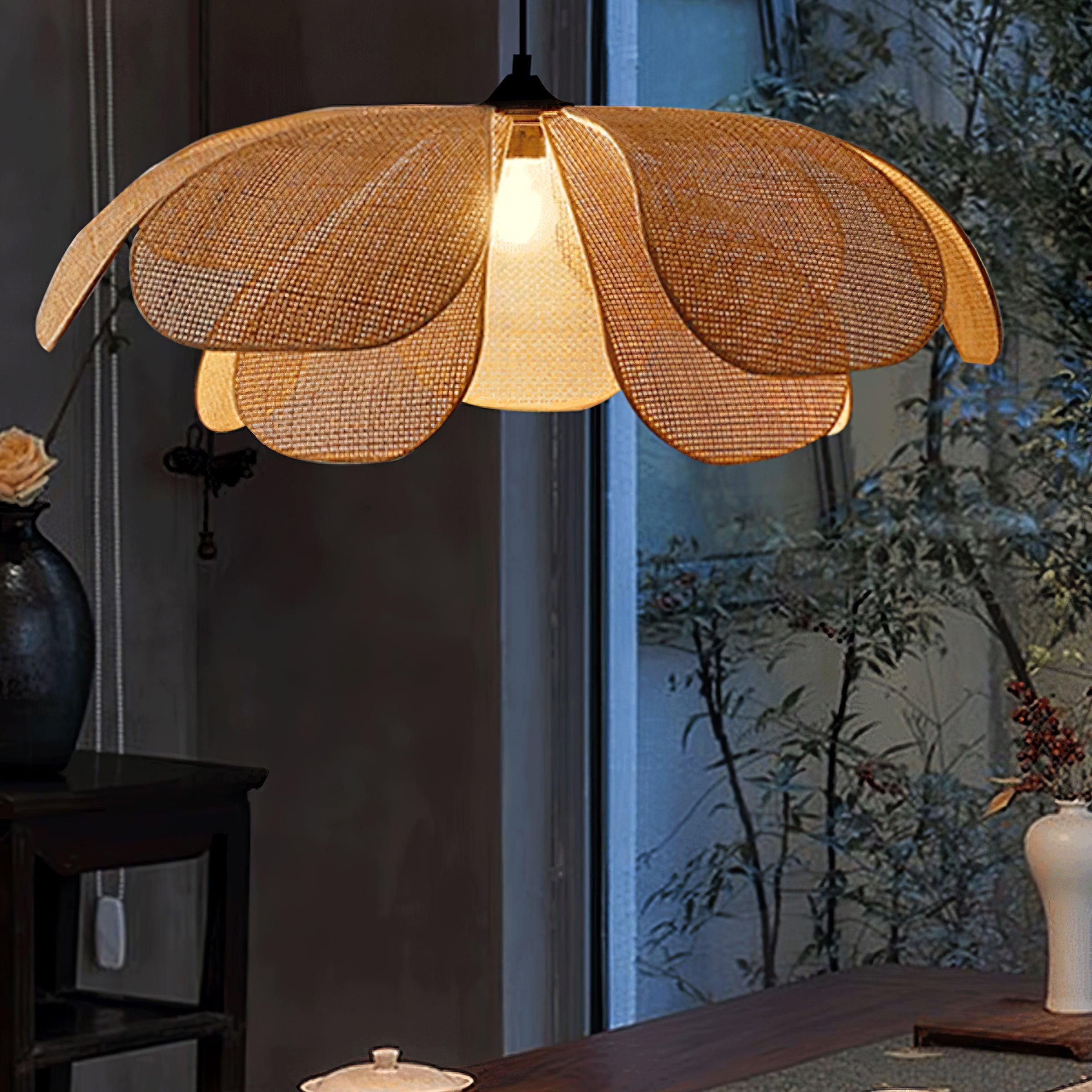 Eloria Lustra Lampe Suspendue Rattan Forme Pétale Élégante - Neutralighting