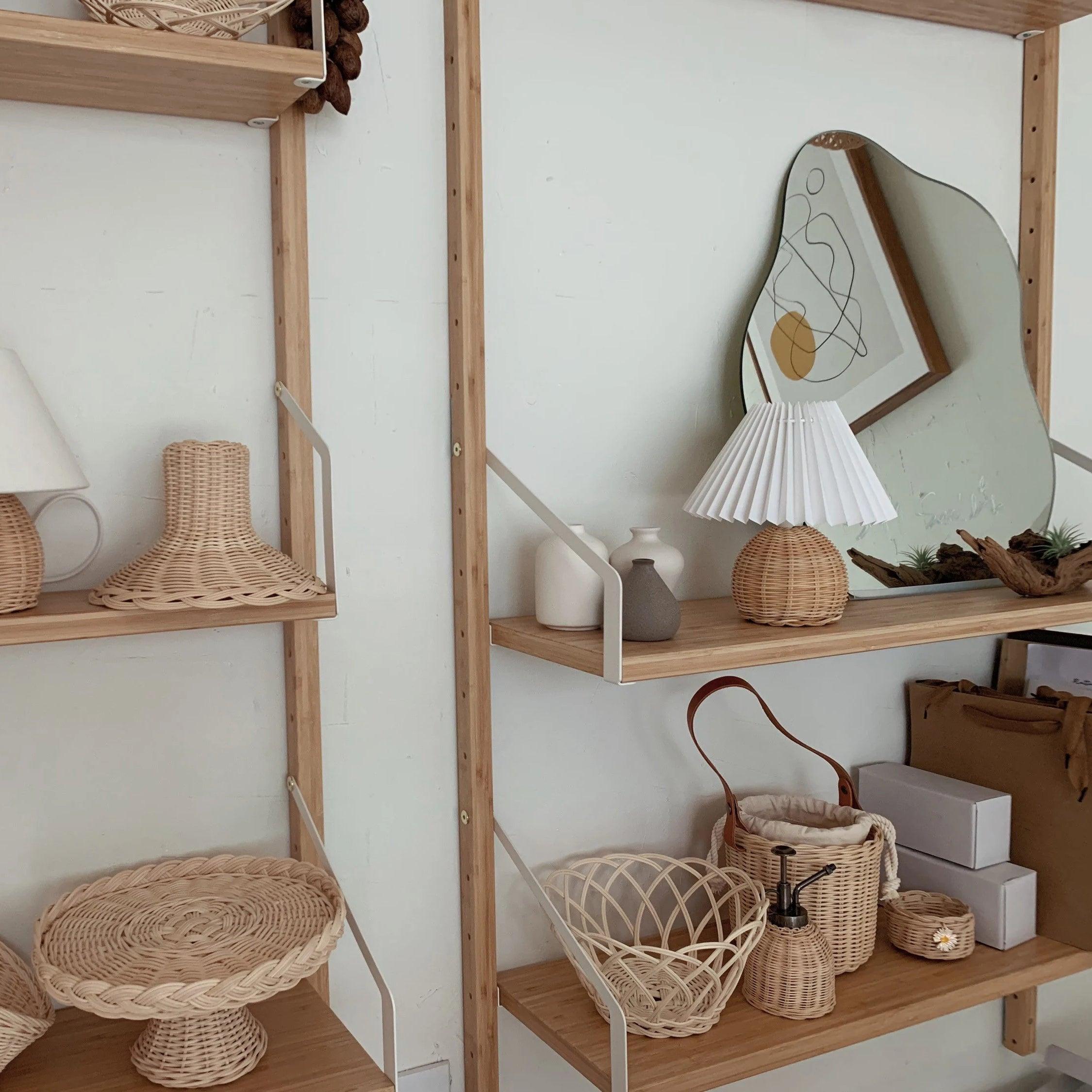 Zara Lampe de table en rotin plissé - Neutralighting