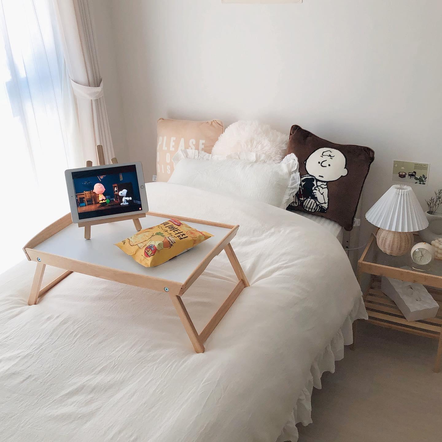 Zara Lampe de table en rotin plissé - Neutralighting