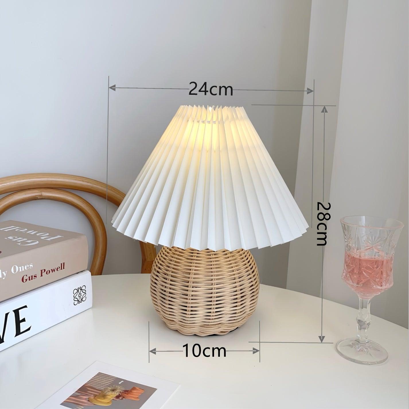 Zara Lampe de table en rotin plissé - Neutralighting