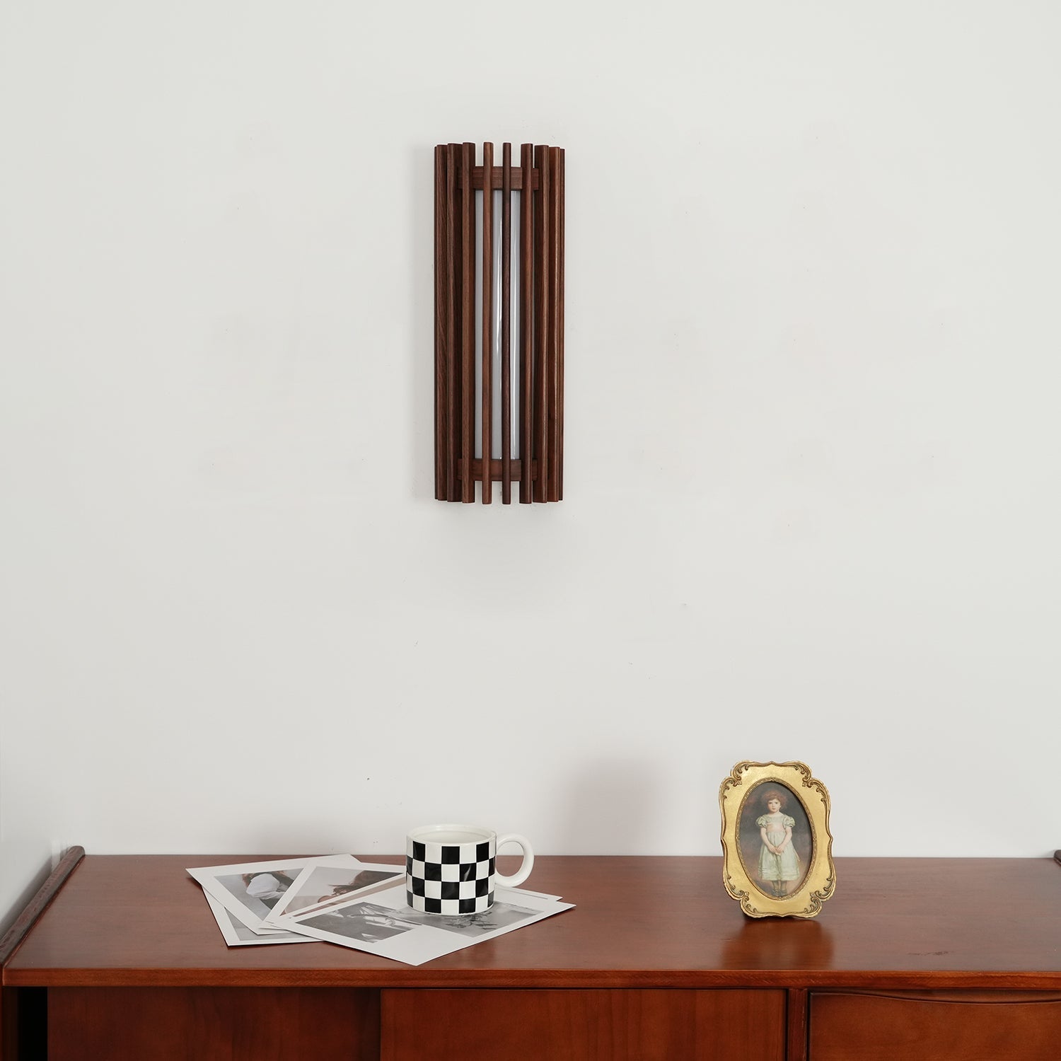 Neyra Applique Murale Intérieure en Noyer - Neutralighting
