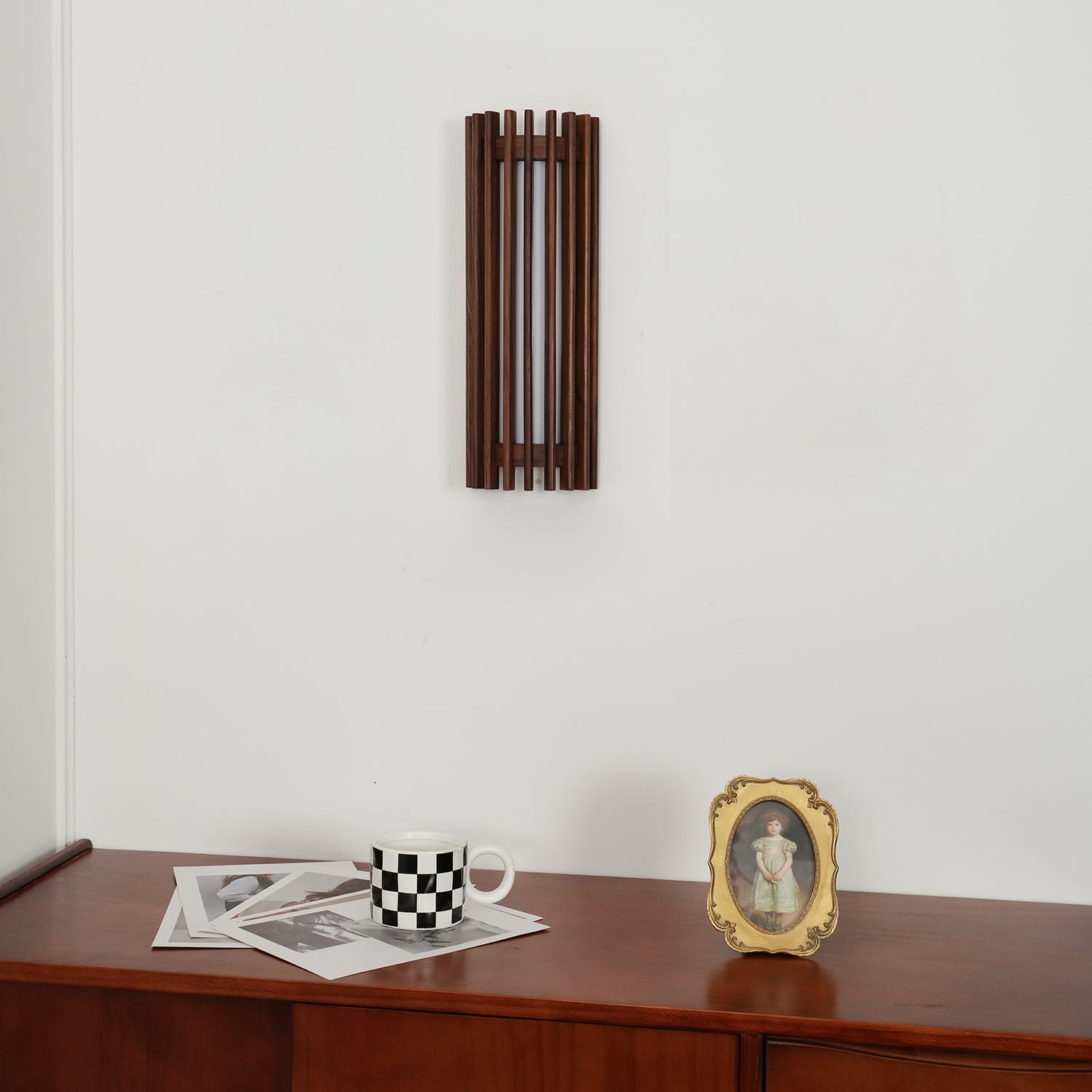 Neyra Applique Murale Intérieure en Noyer - Neutralighting