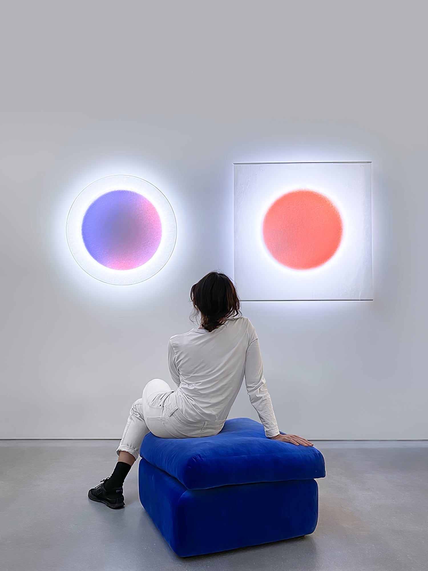 Zevarus Art Relax Plug-in Wall Light - Neutralighting