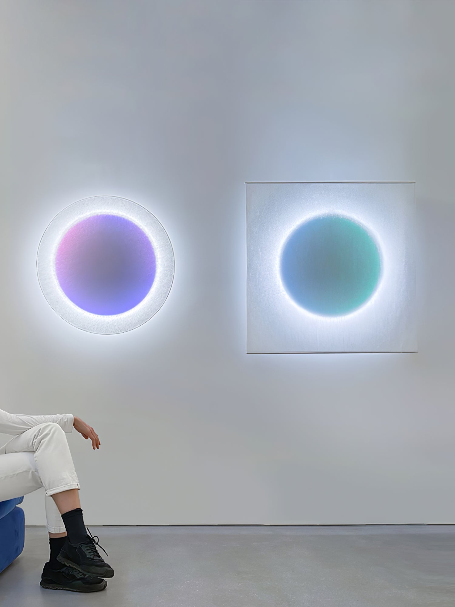 Zevarus Art Relax Plug-in Wall Light - Neutralighting