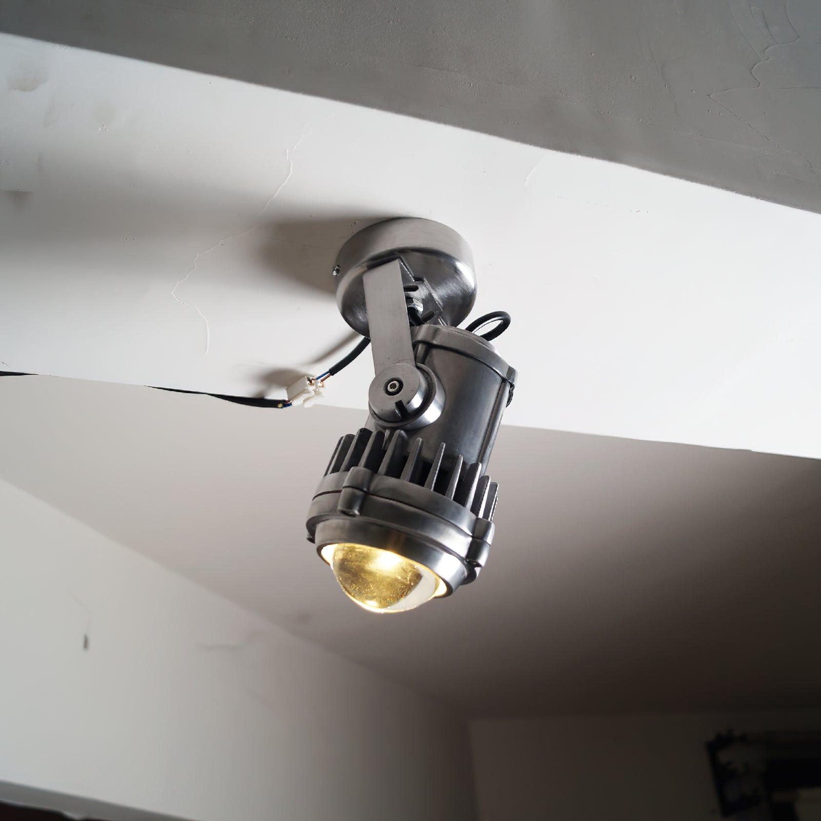 Ivinan Retro Industrial Metal Glass Spotlight - Lamp Copper