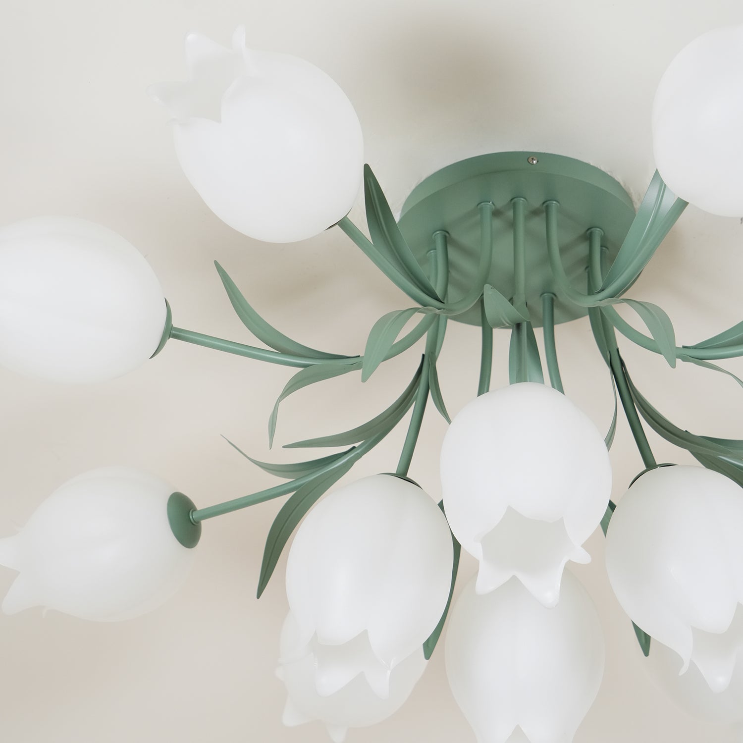 Tulip Plafonnier Led fleur