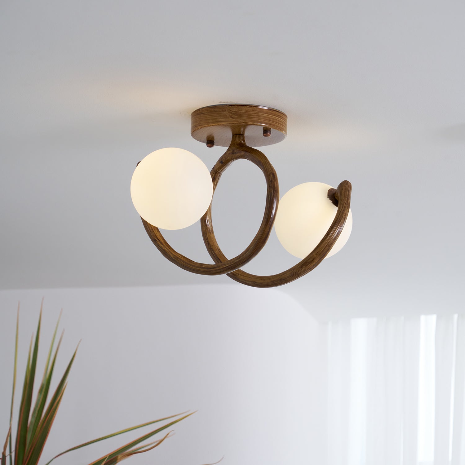 Liora Plafonnier Boule - Neutralighting