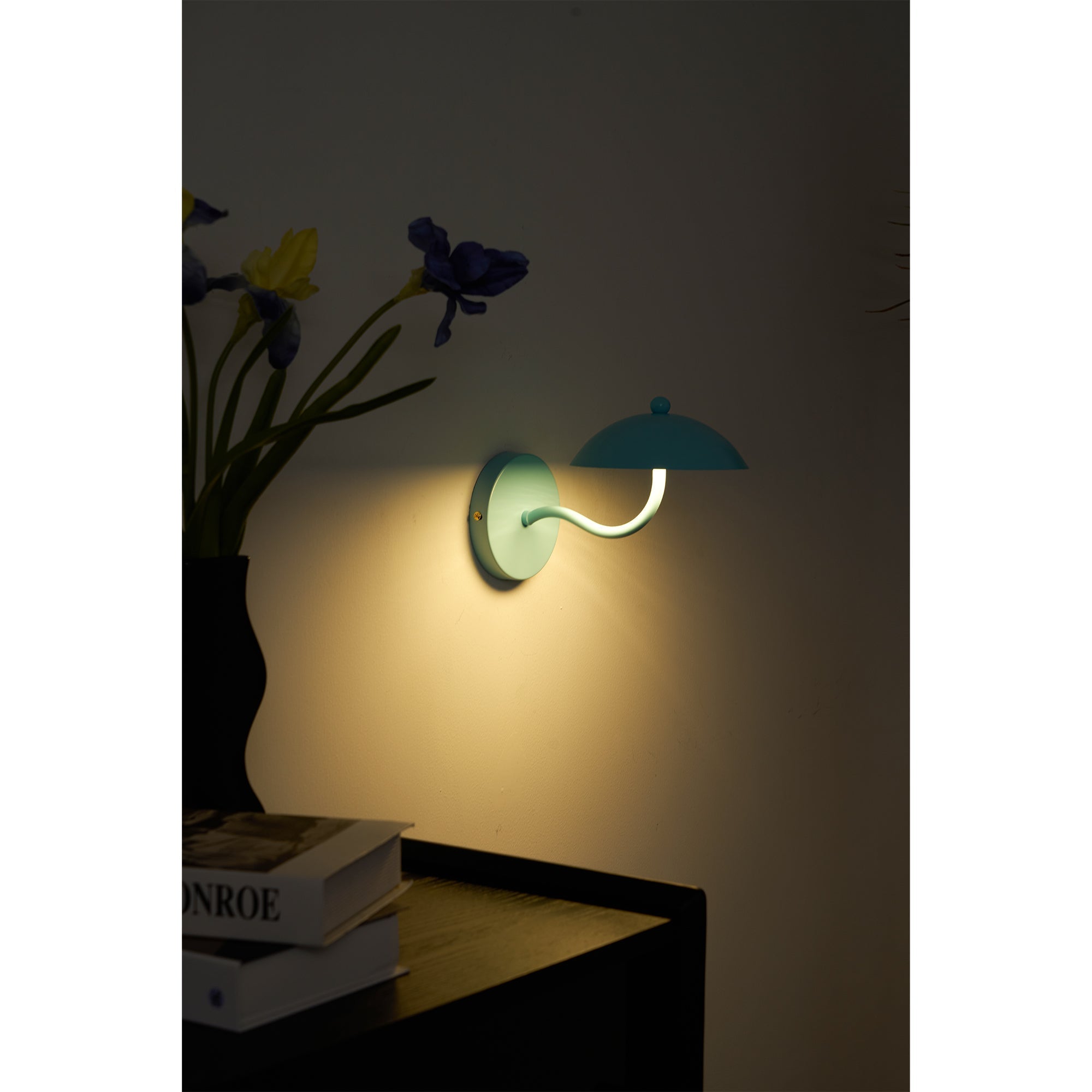 Errina Applique Murale Métal Minimaliste Moderne Ondulée - Neutralighting