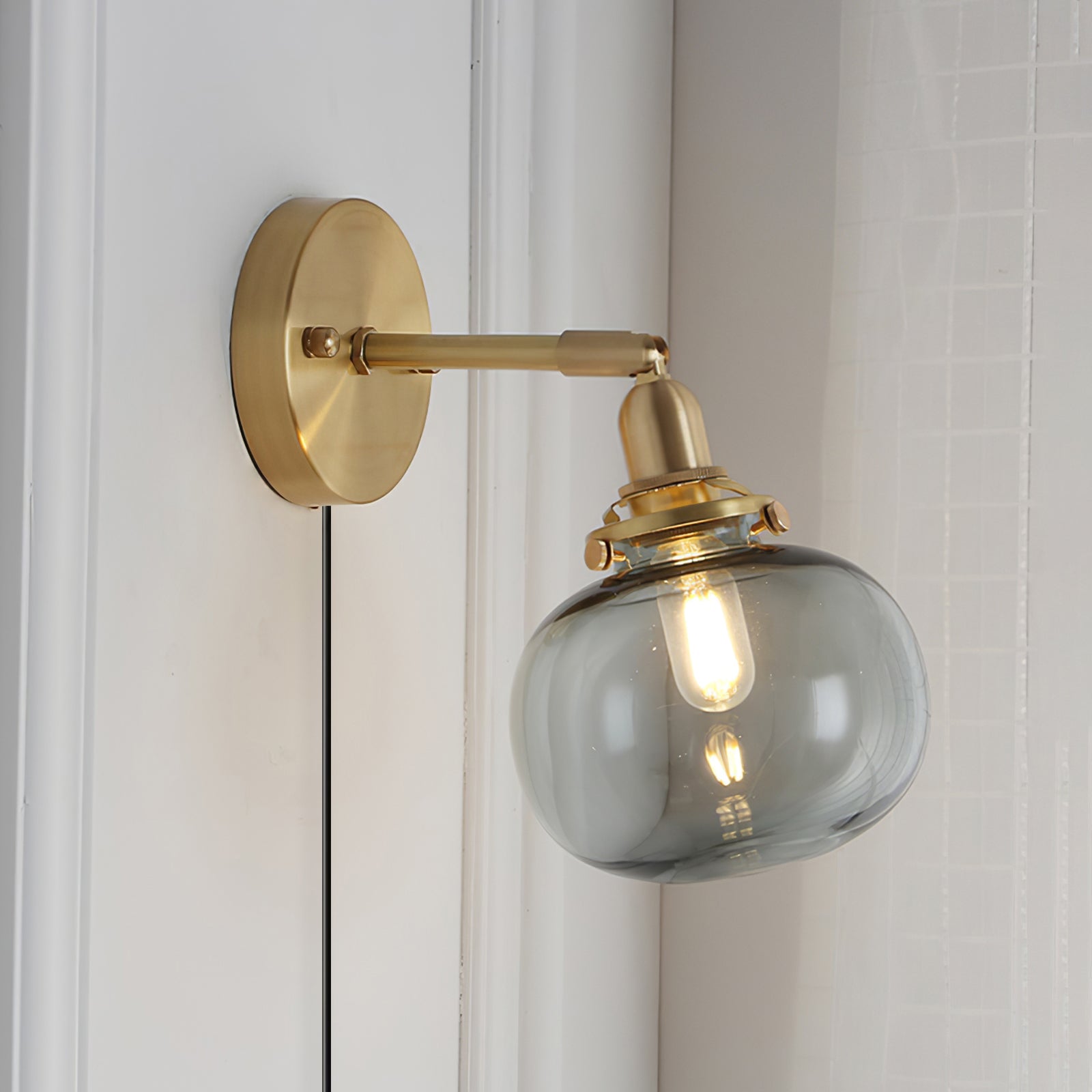 Baroque Applique Murale Plug-In Abat-jour en Verre Fumé Laiton Industriel - Neutralighting