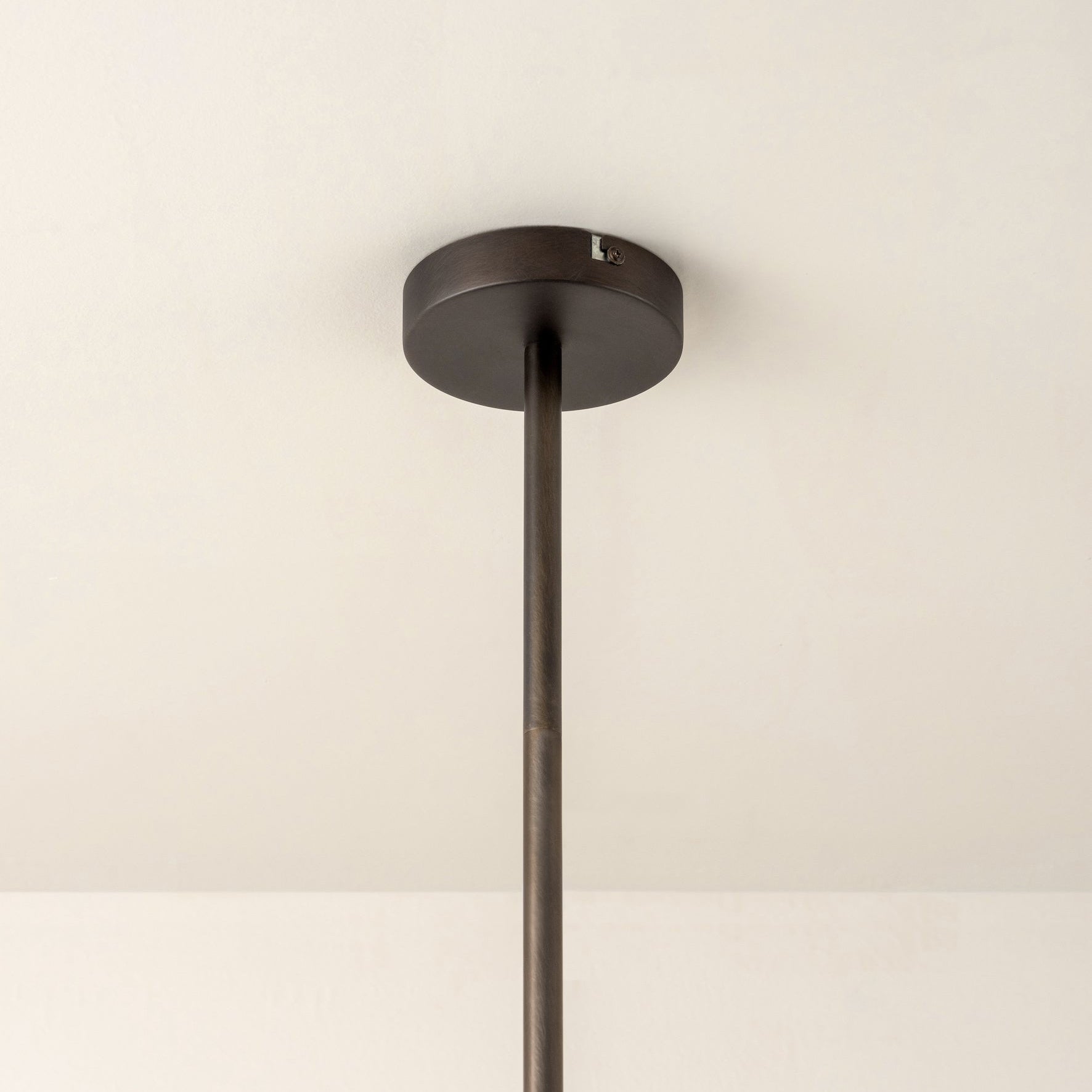 Sytala Lustre en Métal et Céramique Moderne Minimaliste - Neutralighting