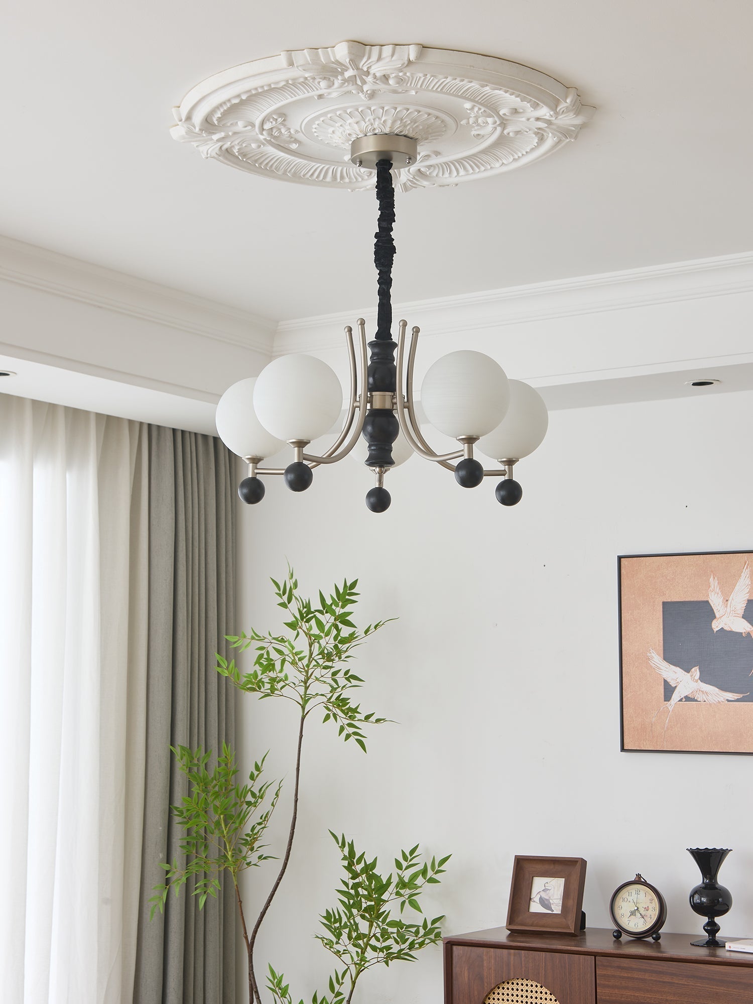 Serenus Sphere Chandelier - Blowlighting